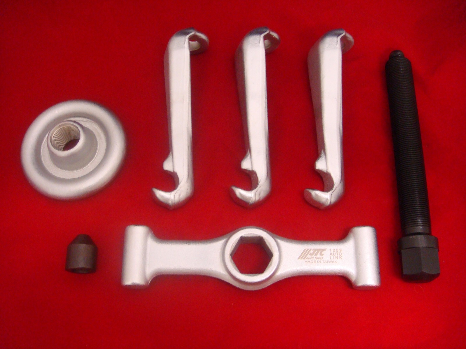 JTC UNIVERSAL HUB PULLER BY JTC TOOLS #1259