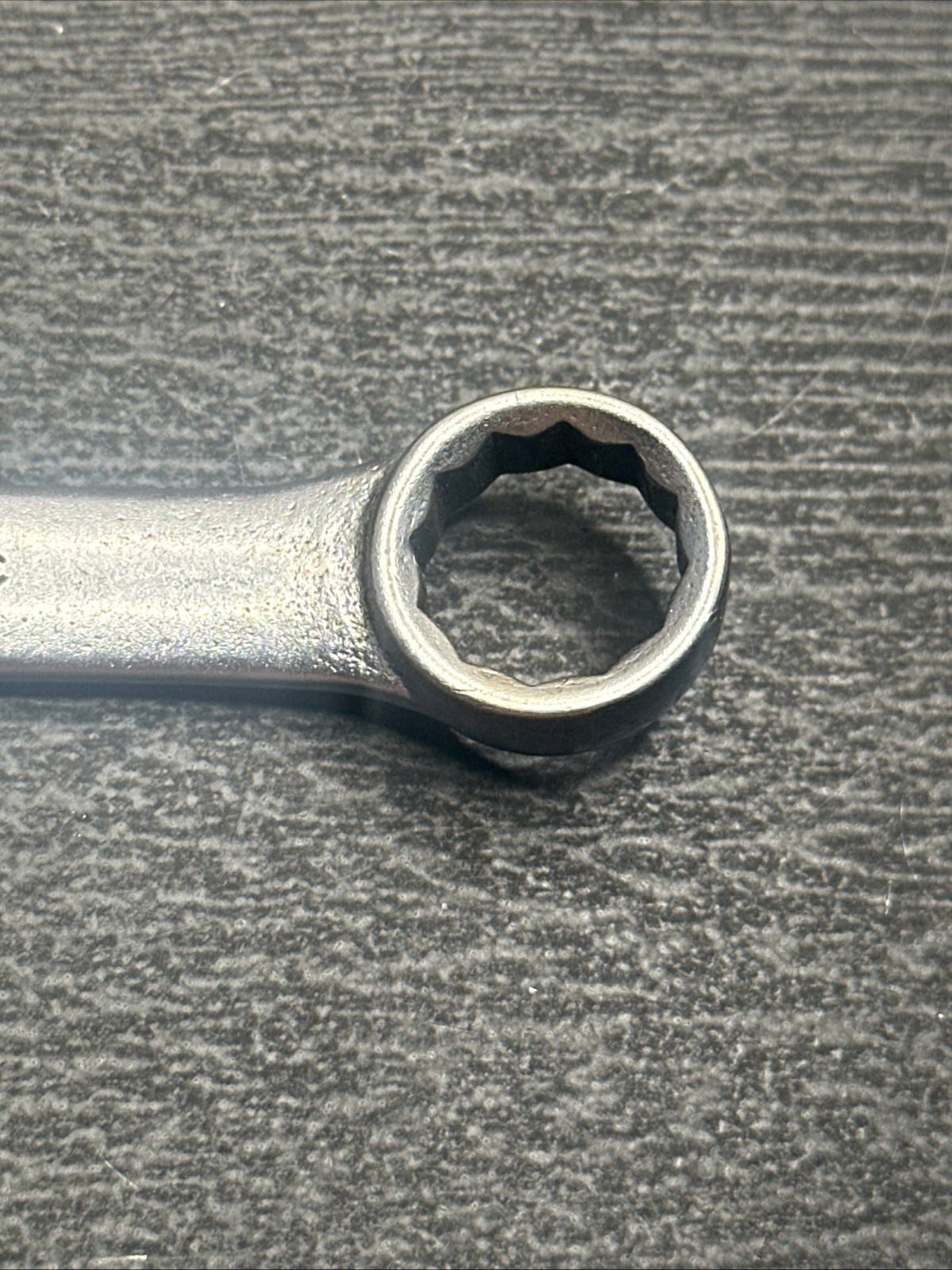 Proto Professional 9/16″ Combination Wrench 1218 12-point