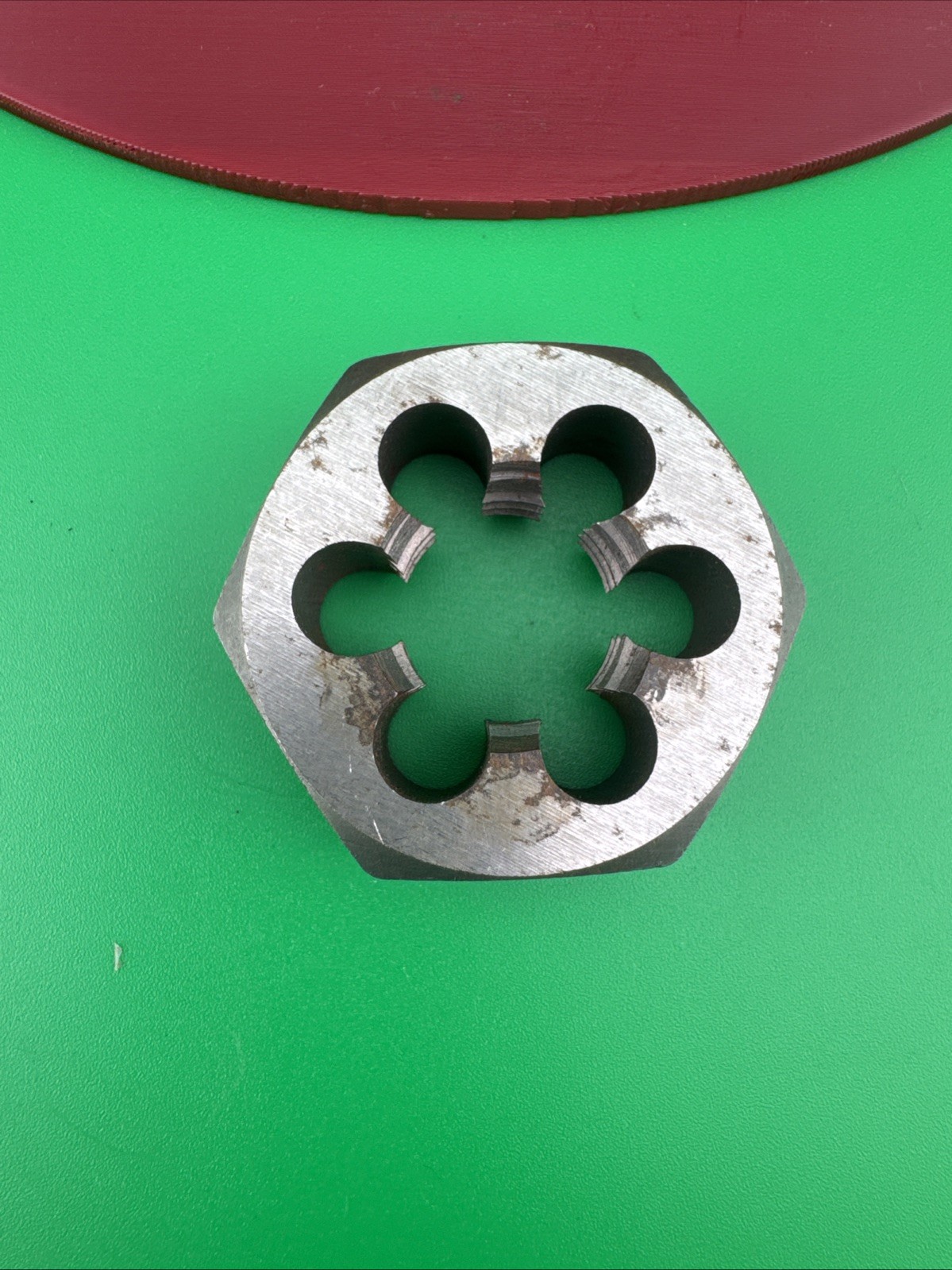 Mac Tools 8569DIA Metric Hexagonal Die M24-3.00 – 1-13/16″ Shank