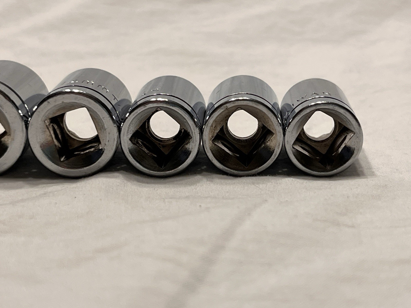 Taiwan 12 Point 3/8″ Drive 7 Piece Socket Set Chrome