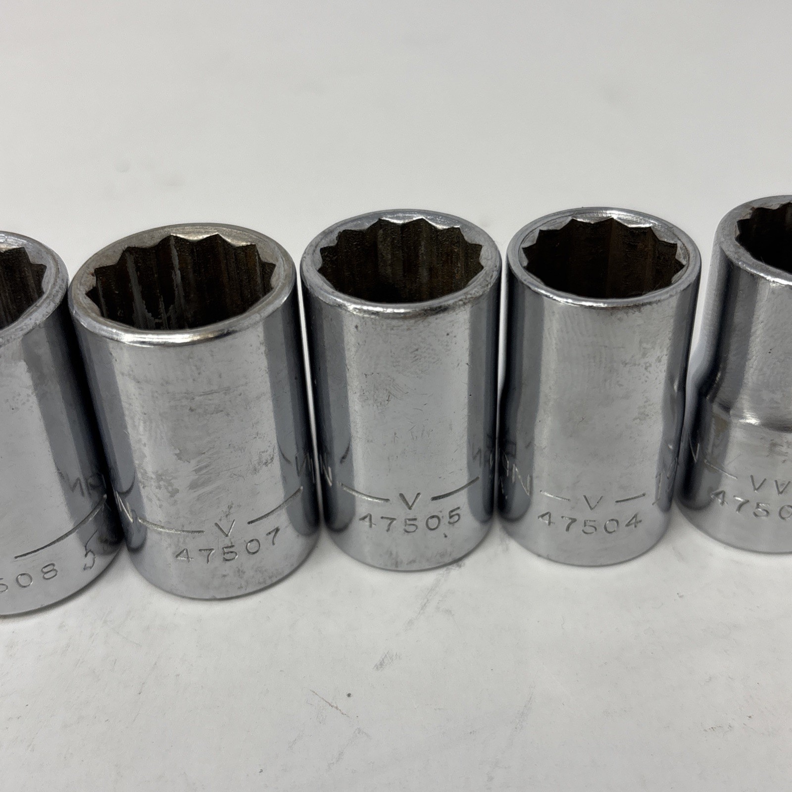 Craftsman Socket Set 1/2″ Dr 14Pc Shallow -V- & -VV- 7/16” to 1 1/4” W/Tray USA