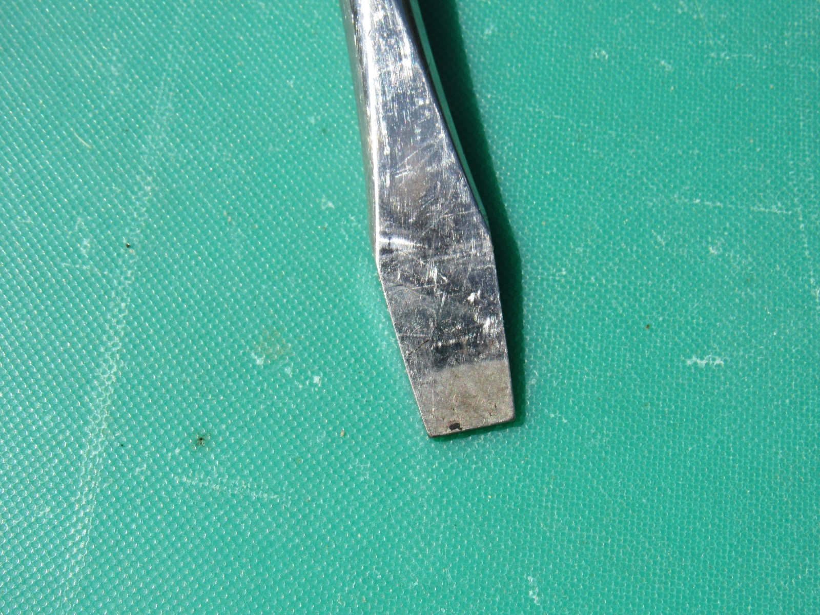SNAP ON SGD8BR SGD8B RED BLACK HANDLE STRAIGHT / FLAT TIP / SLOTTED SCREWDRIVER