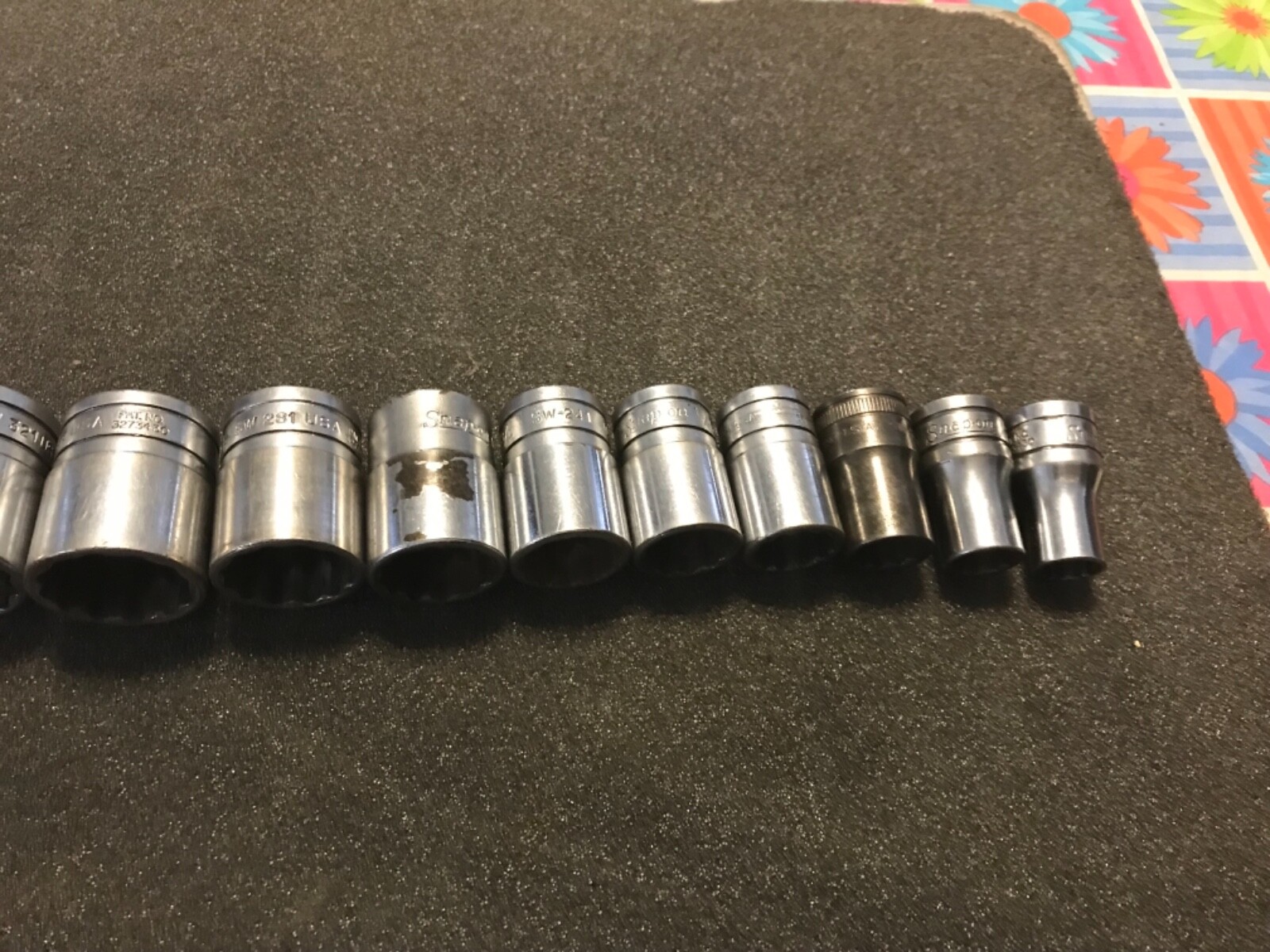14 pc Snap On Tools 1/2″ Dr. 12 Pt. Socket Set 7/16” to 1-1/4” SW141 – SW401