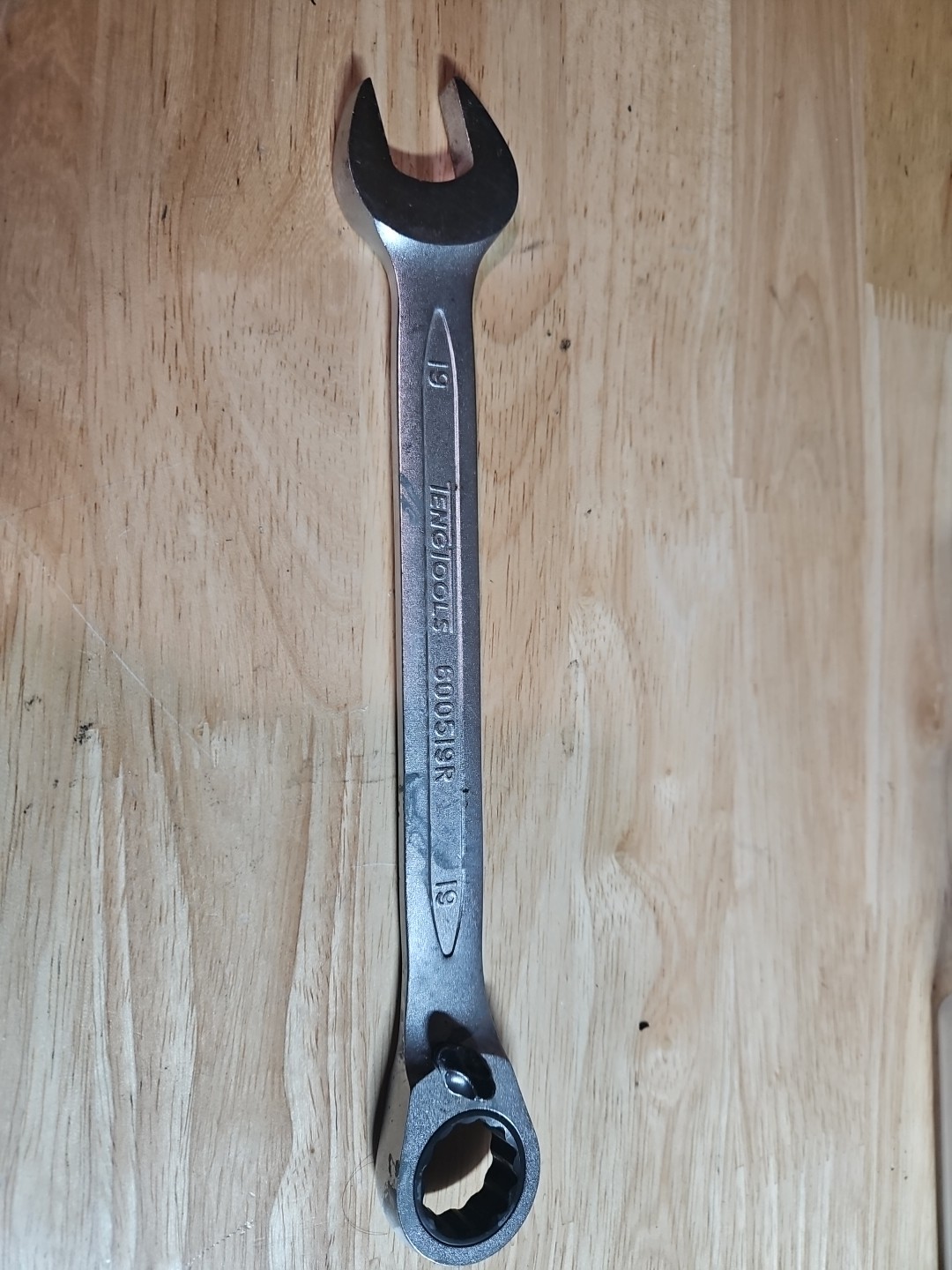 Teng 600519R Ratchet Combination Spanner 19mm