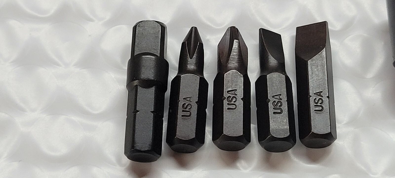 NEW Craftsman 43373 Magnetic Bit Driver w/16 Piece Bit Set