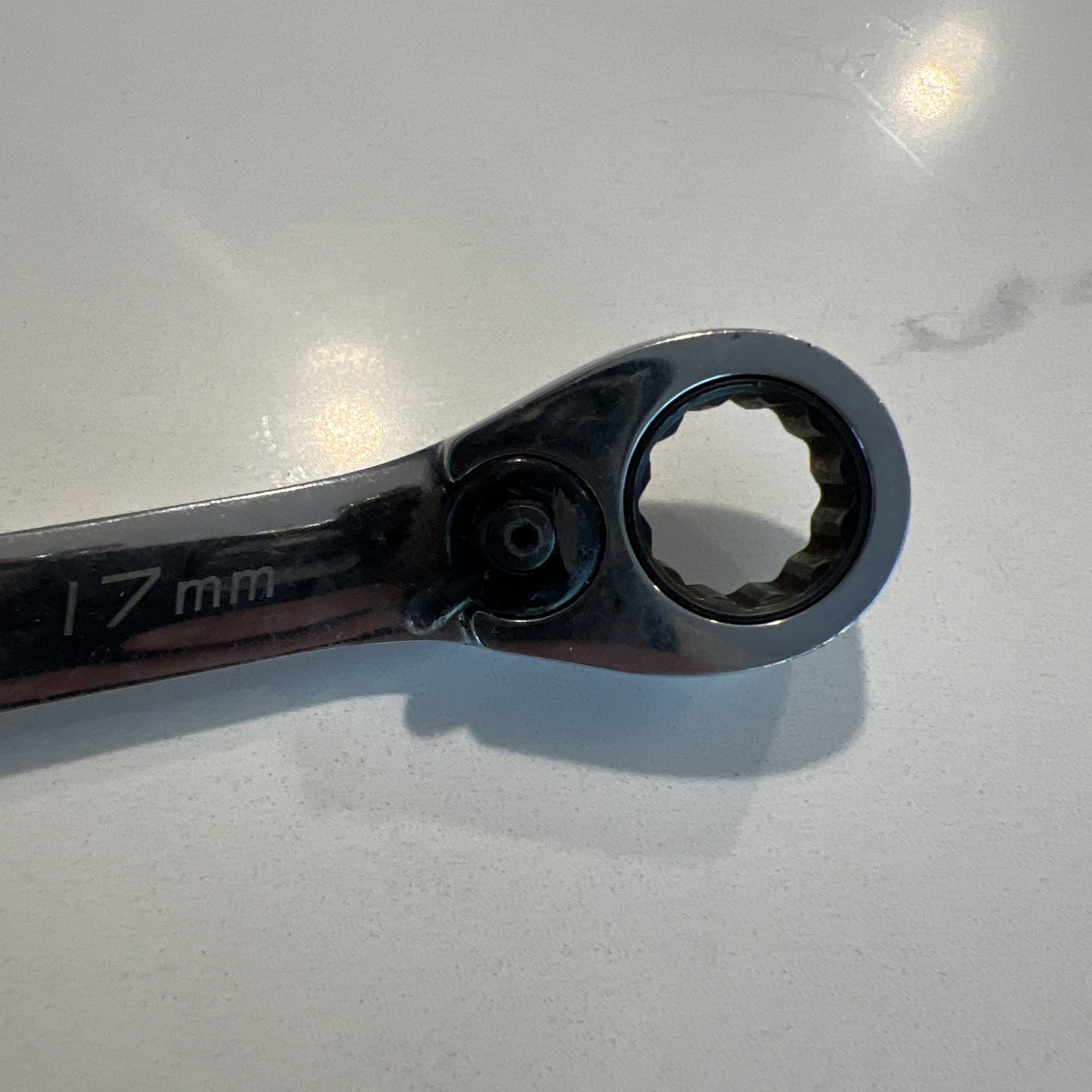 Blue-Point Tools 17mm Metric 12 Point Reversible Ratcheting Wrench BOERM17