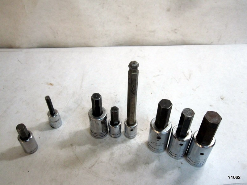 set of 8 various sockets proto, snapon see description