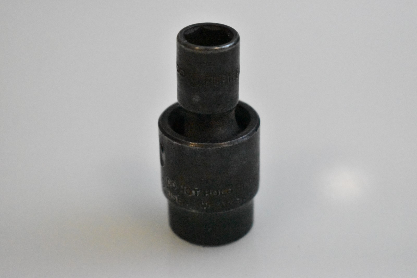 Matco Tools BUP126A 3/8″ SAE Shallow Impact Swivel Socket 3/8″ Drive 6 Point