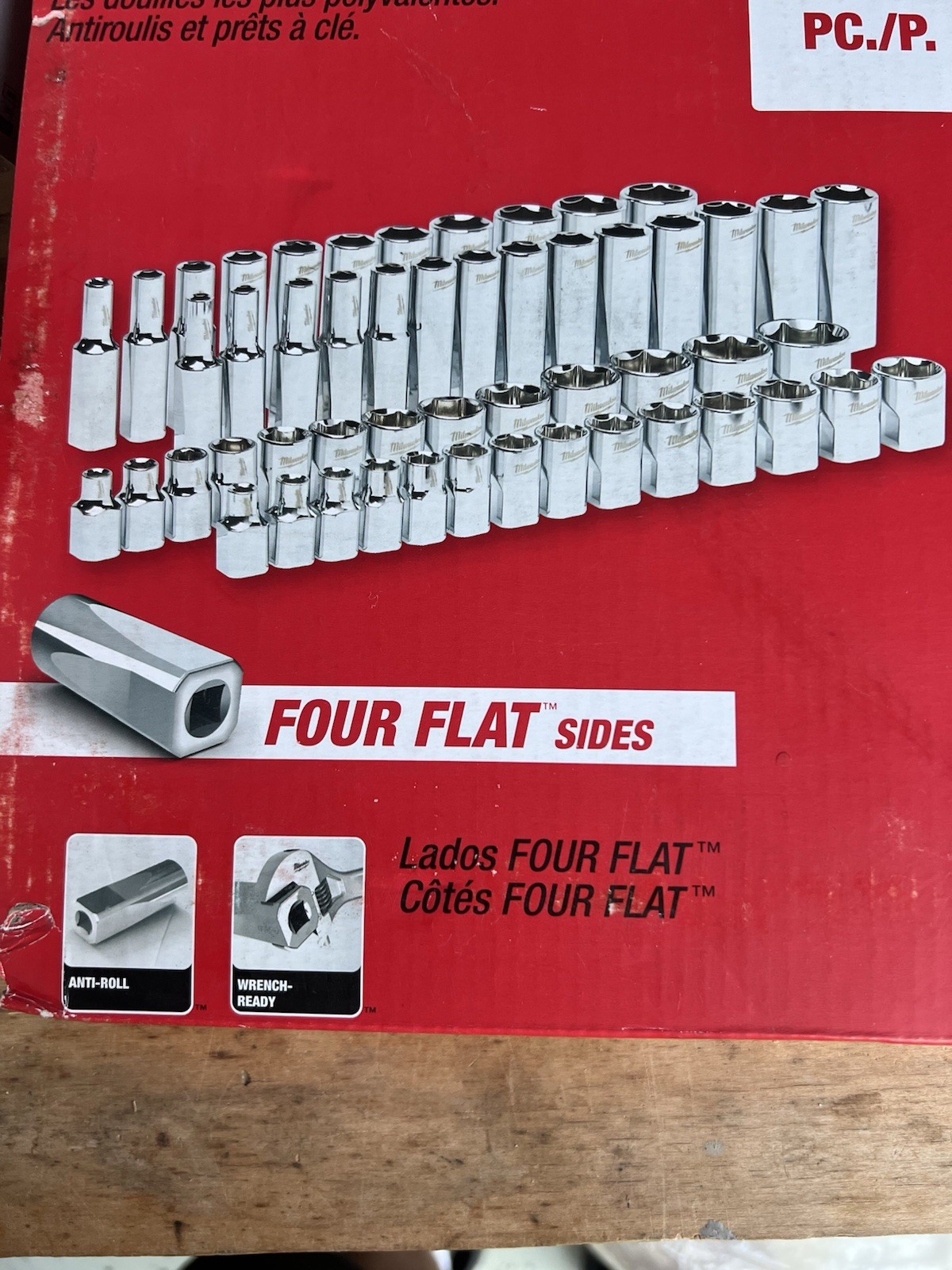 [NEW] (48-22-9008) Milwaukee 3/8″ Drive 56pc Ratchet & Socket Set with FOUR FLAT