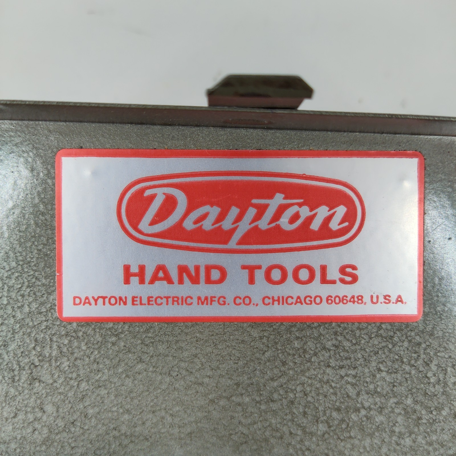Dayton SAE 1/4 DR 6 point socket set with metal case made in USA 13 Pc Set