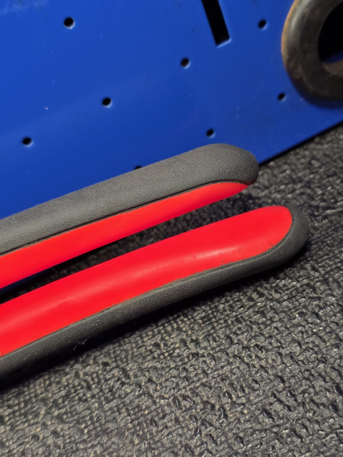 Blue-Point Tools AP12 12″ Adjustable Joint Pliers Red