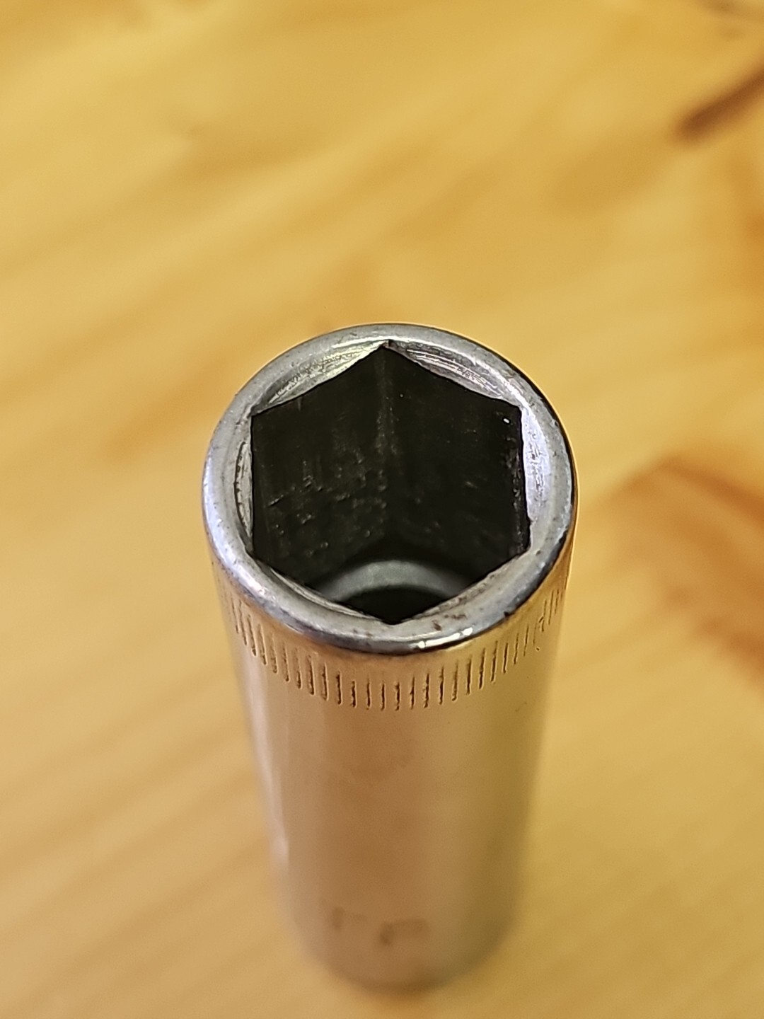 Craftsman USA 15MM 3/8 Drive 6 Point Socket -V- 44432