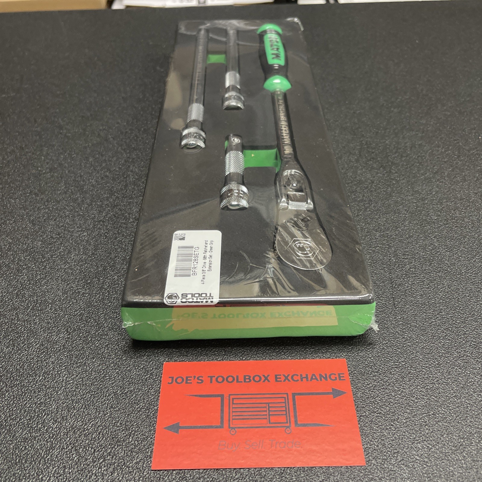Matco Tools 3/8″ Drive Flex Ratchet + Extensions Foam Set Green BFR128SETG