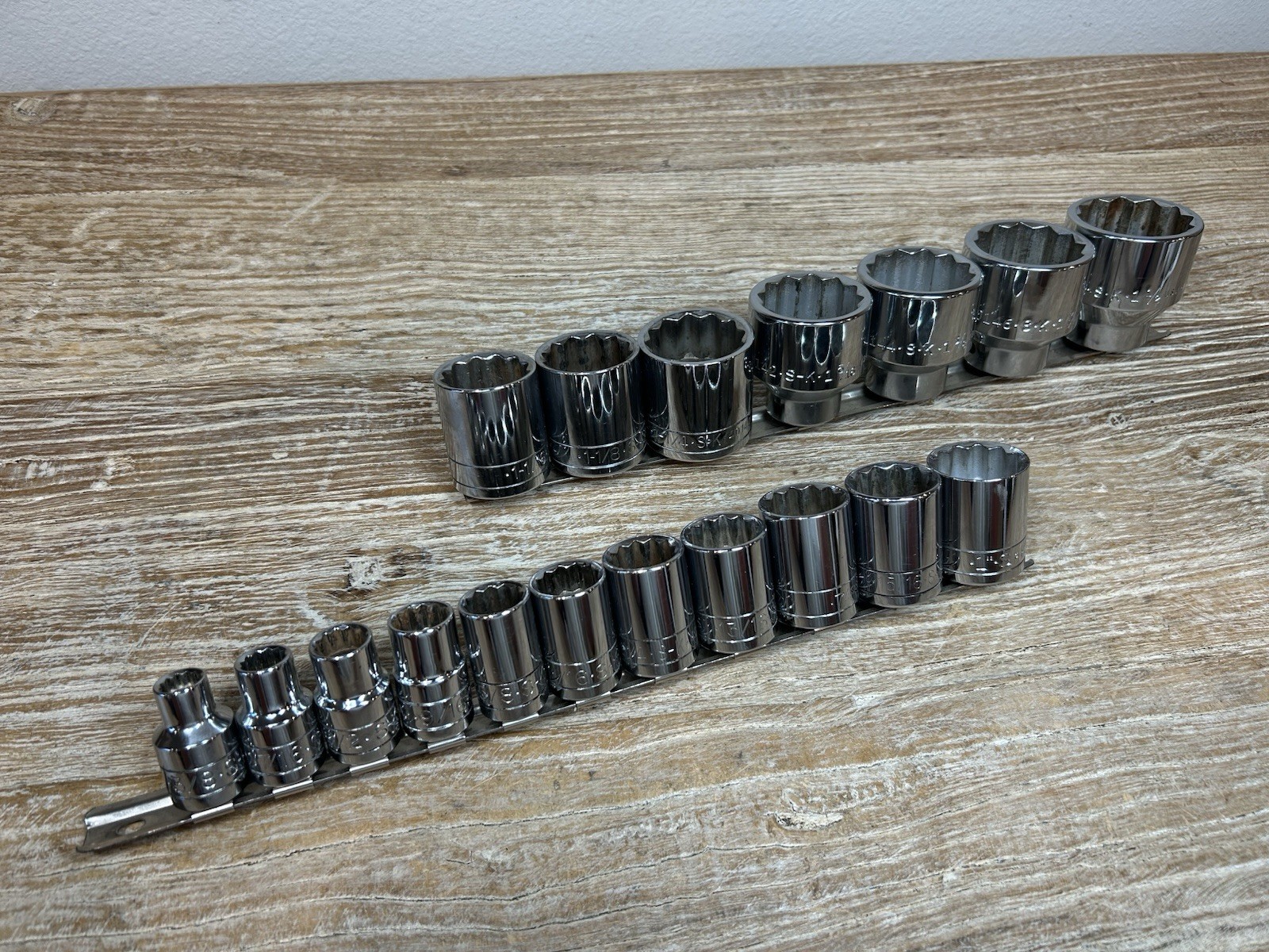 SK Tools VTG 18 Piece 1/2″ Drive, 12 Point, 3/8″ to 1-1/2″ Shallow Socket Set