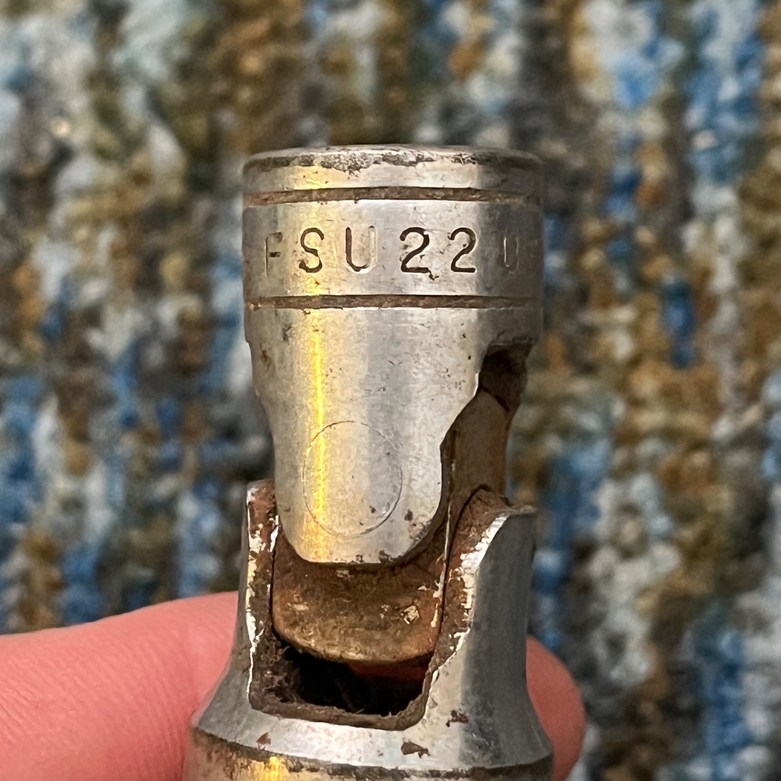 Snap-On 3/8″ Drive 11/16″ FSU22 6PT Chrome Deep Universal Swivel Socket FSU 22