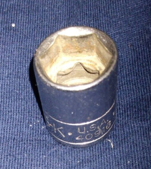 SK TOOLS USA 40118, 1/2″ DRIVE, 9/16″ SOCKET, SHALLOW, 6 POINT.