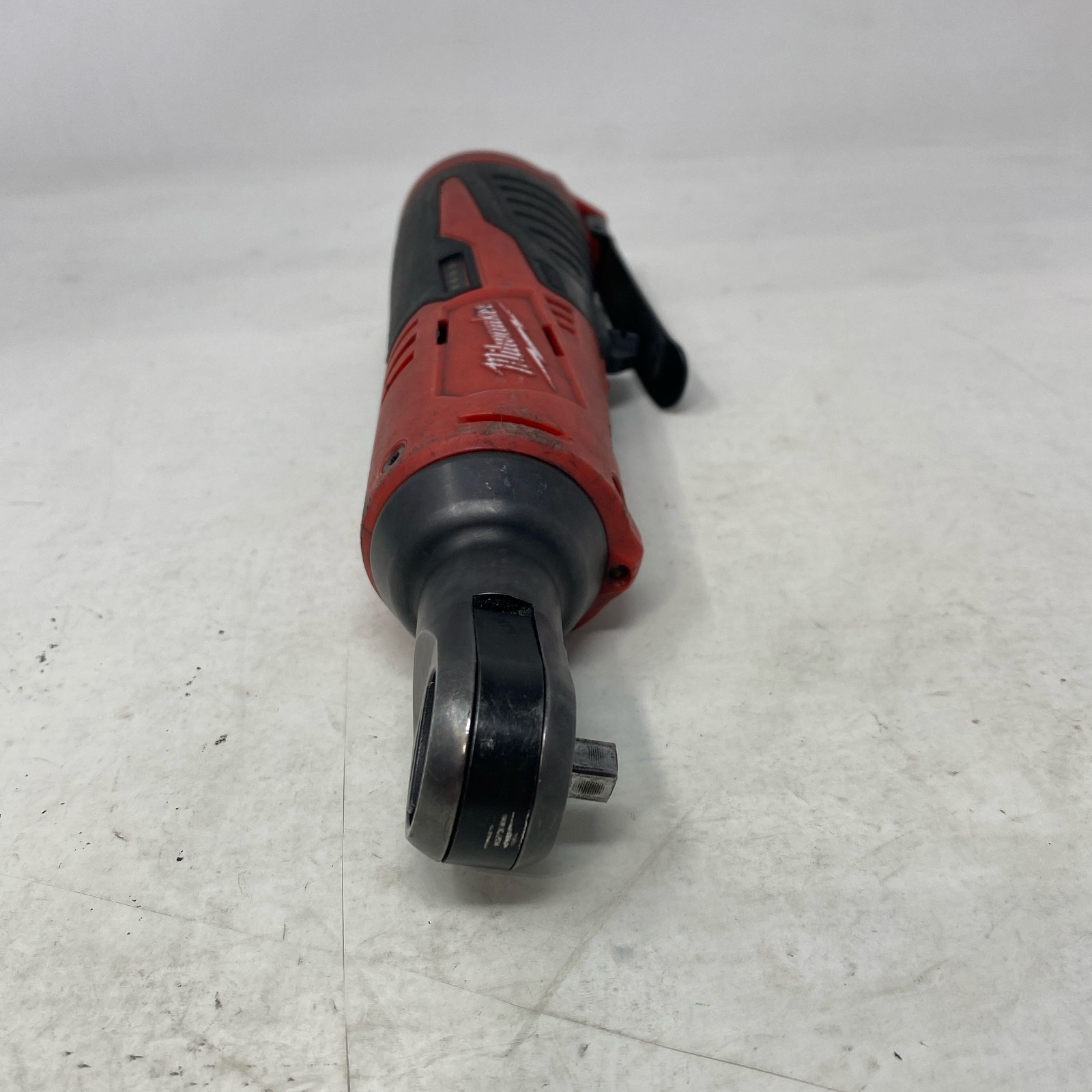 Milwaukee M12 1/4″ Cordless Ratchet 2456-20 Tool Only Red/Black