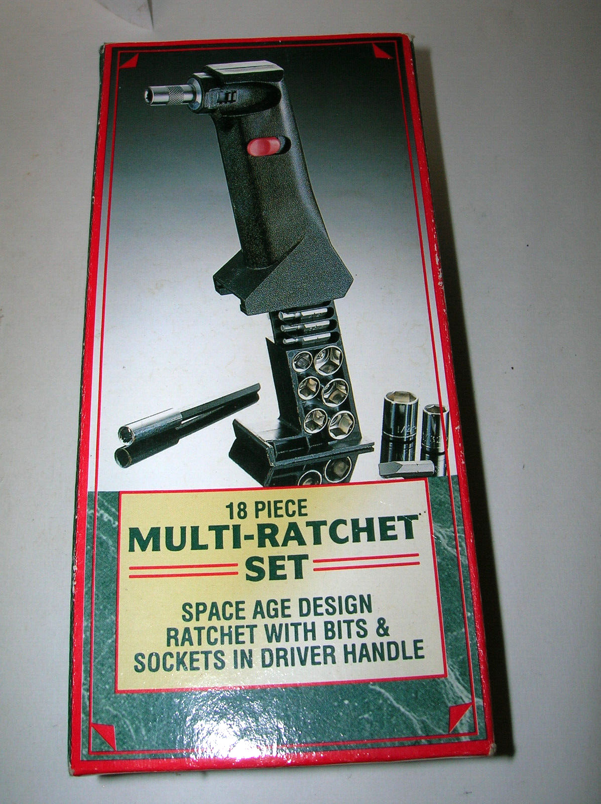 Multi-Ratchet Set 18pc Sockets & Bits Vintage Ratcheting Built in Storage DUREX
