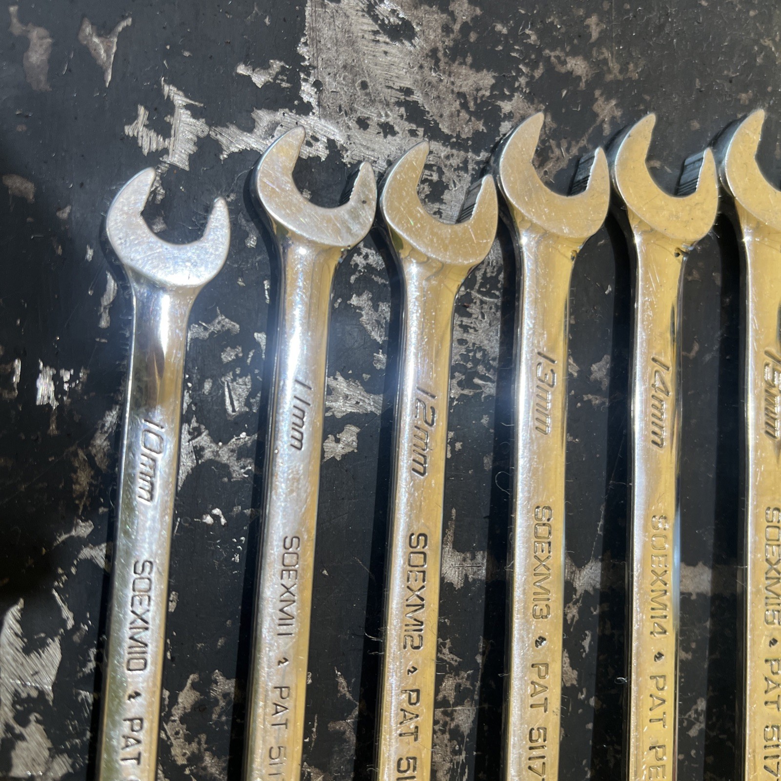 Snap-on 10pc 12pt Metric Flank Drive Plus Combination Wrench Set SOEXM710