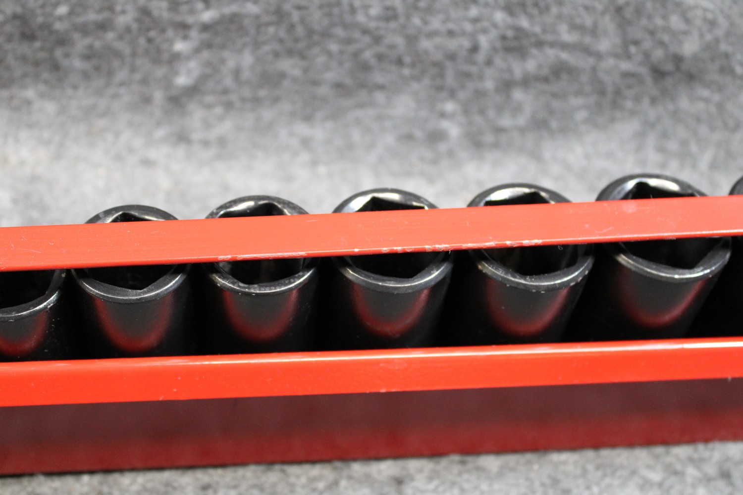 Mac Tools 13pc Deep SAE Impact Socket Set w/ Carrier Tray (452534)