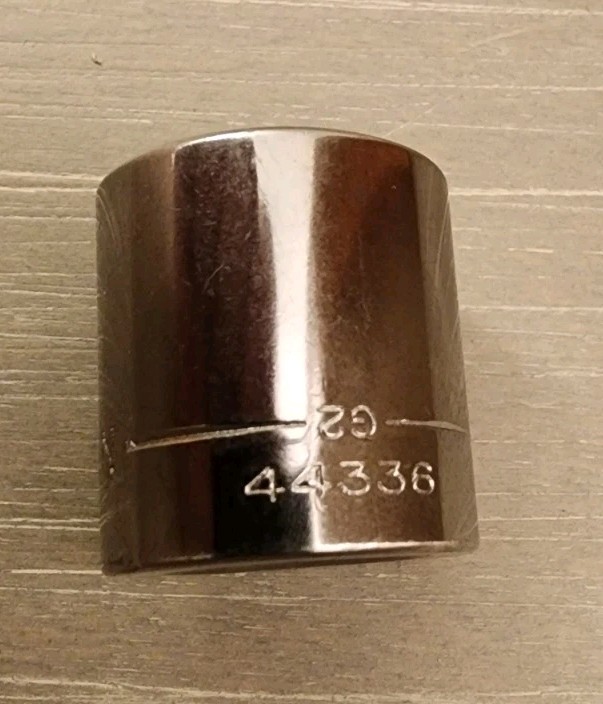 Craftsman USA 11/16″ Socket 12 Point 3/8″ Drive Inverted G2 44336