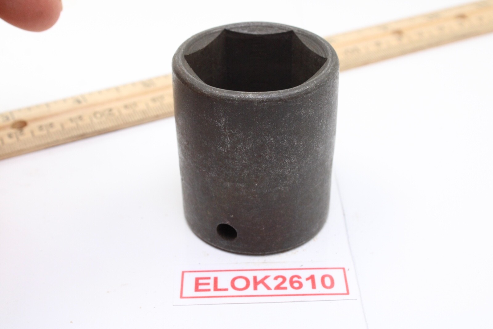 Armstrong A4-640 1-1/4″ 1/2″ Drive 6 Point SAE Black Oxide Impact Socket USA
