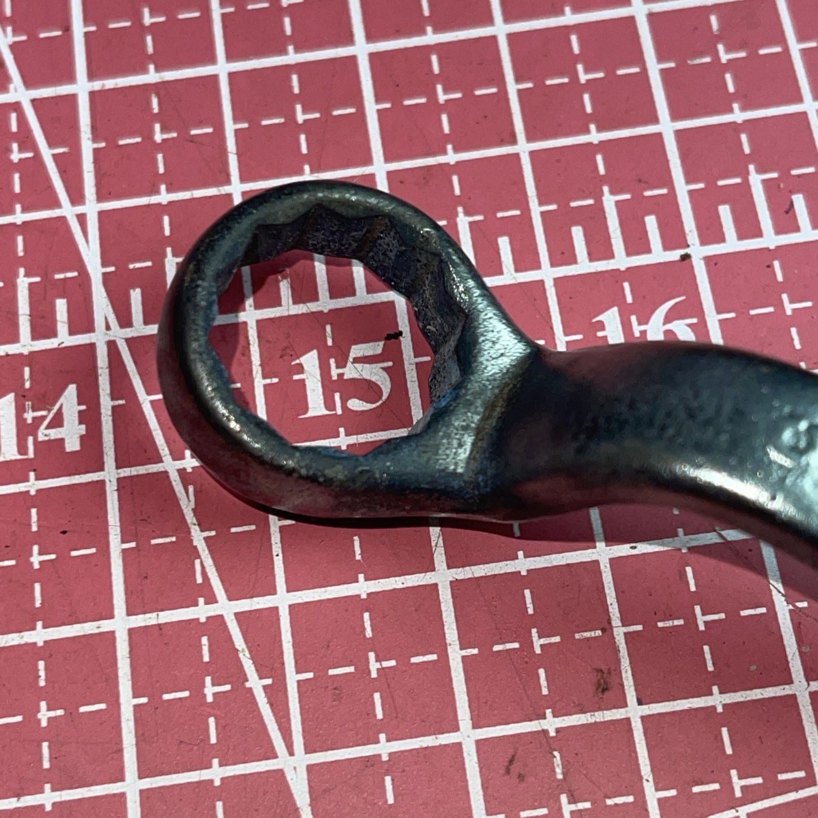 CRAFTSMAN USA 5/8 X 11/16 Deep Offset 12 Point Box End Wrench Stubby Underline