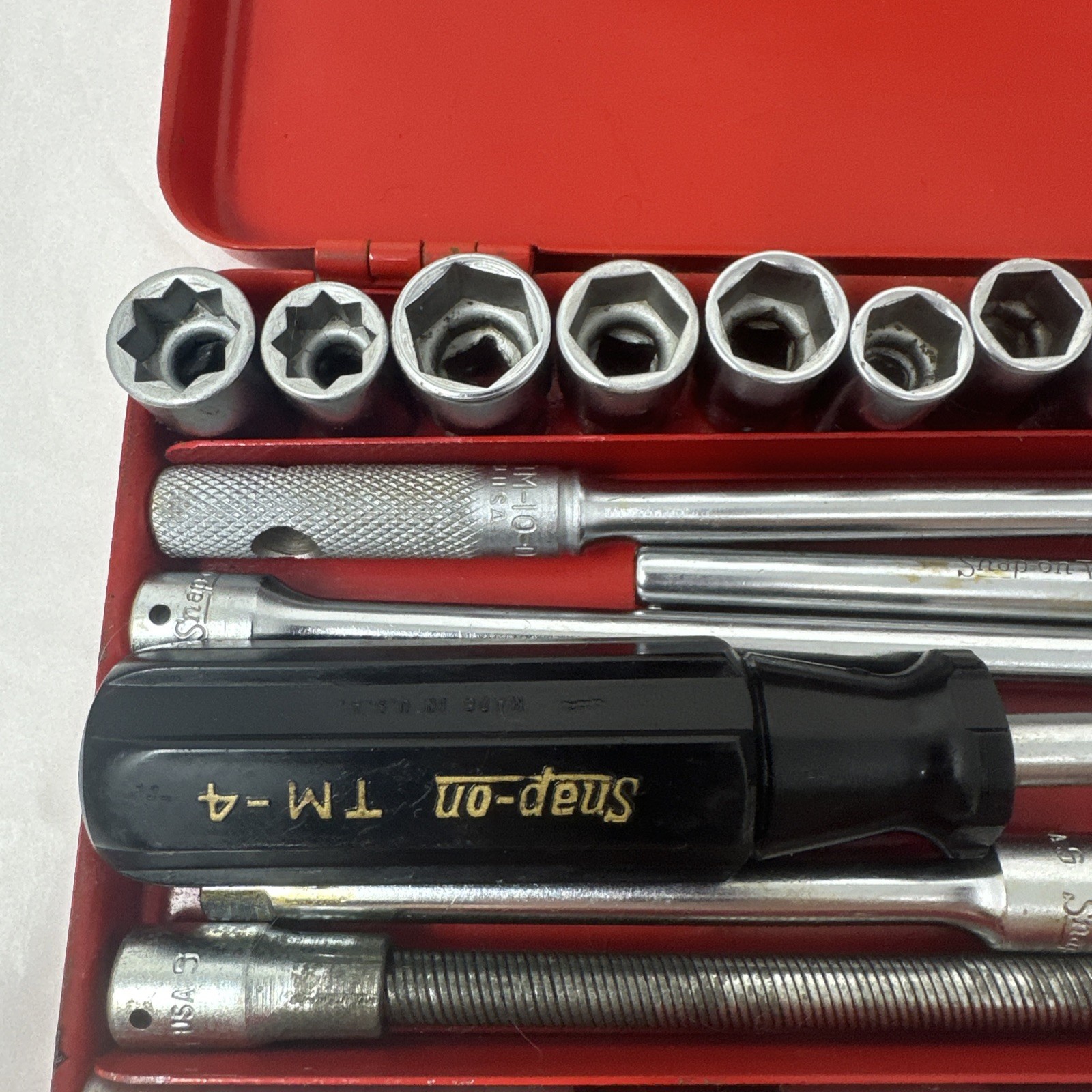 VTG Snap-On 42 Piece Socket Wrenches With Metal Case Dated 1955 Pre-Owned