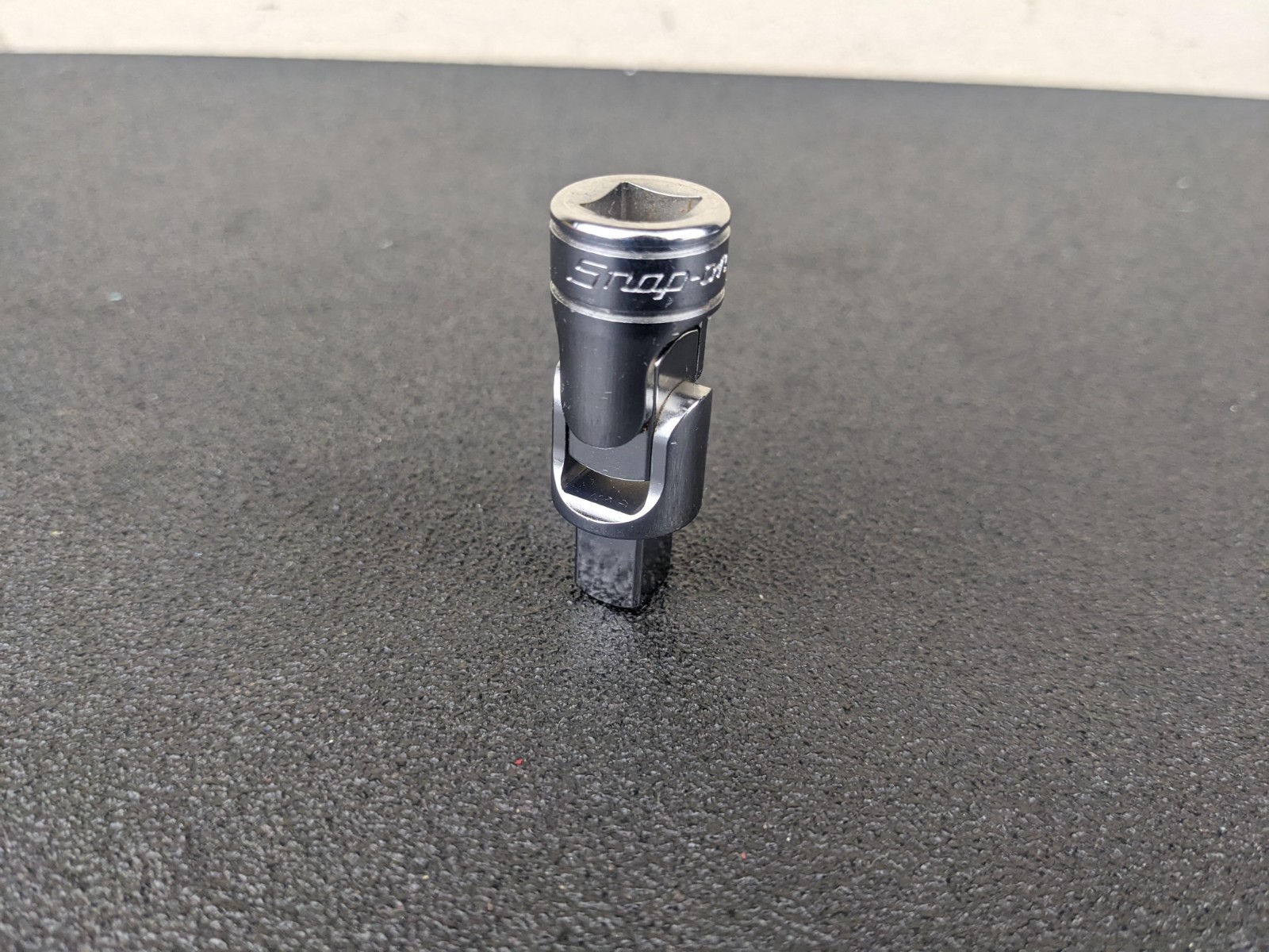 #bl212 Snap-On Tools NEW FU8A 3/8″ Drive 2-1/16″ Friction Ball Universal Joint