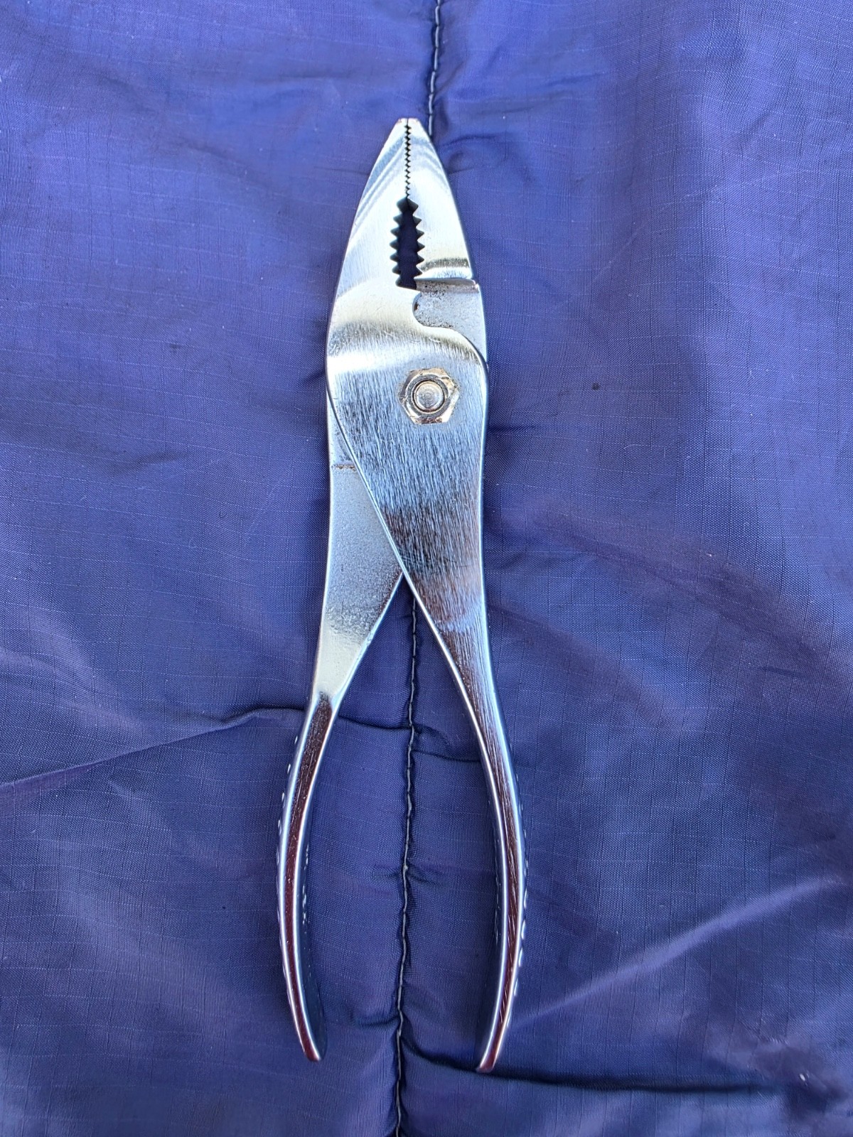 Set of 2 Snap-On Tools Vacuum Grip Pliers, No. 137 & No.47