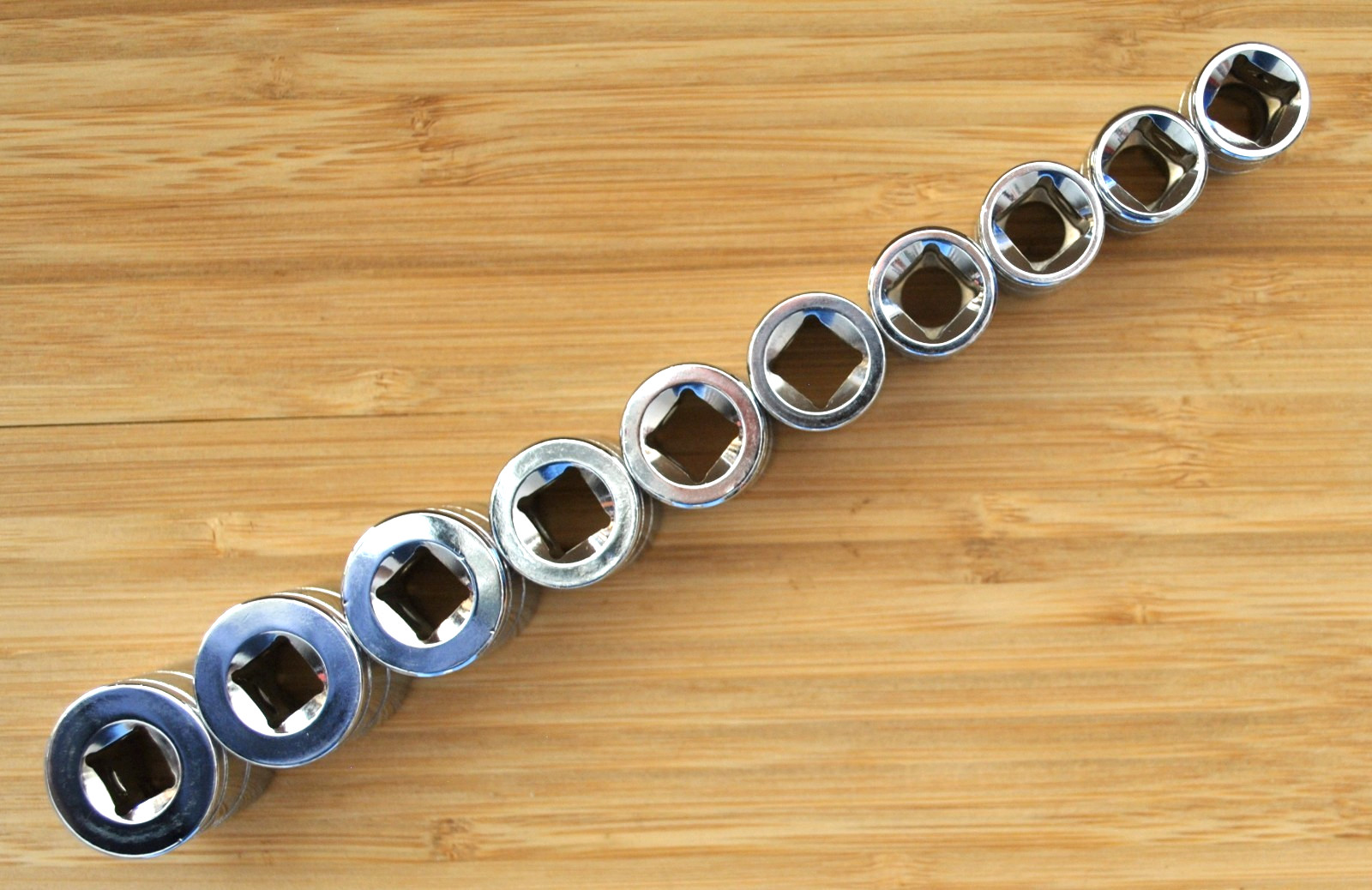 Matco Tools Silver Eagle 10 Piece 3/8 Drive Metric Socket Set 10mm to 19mm Mint