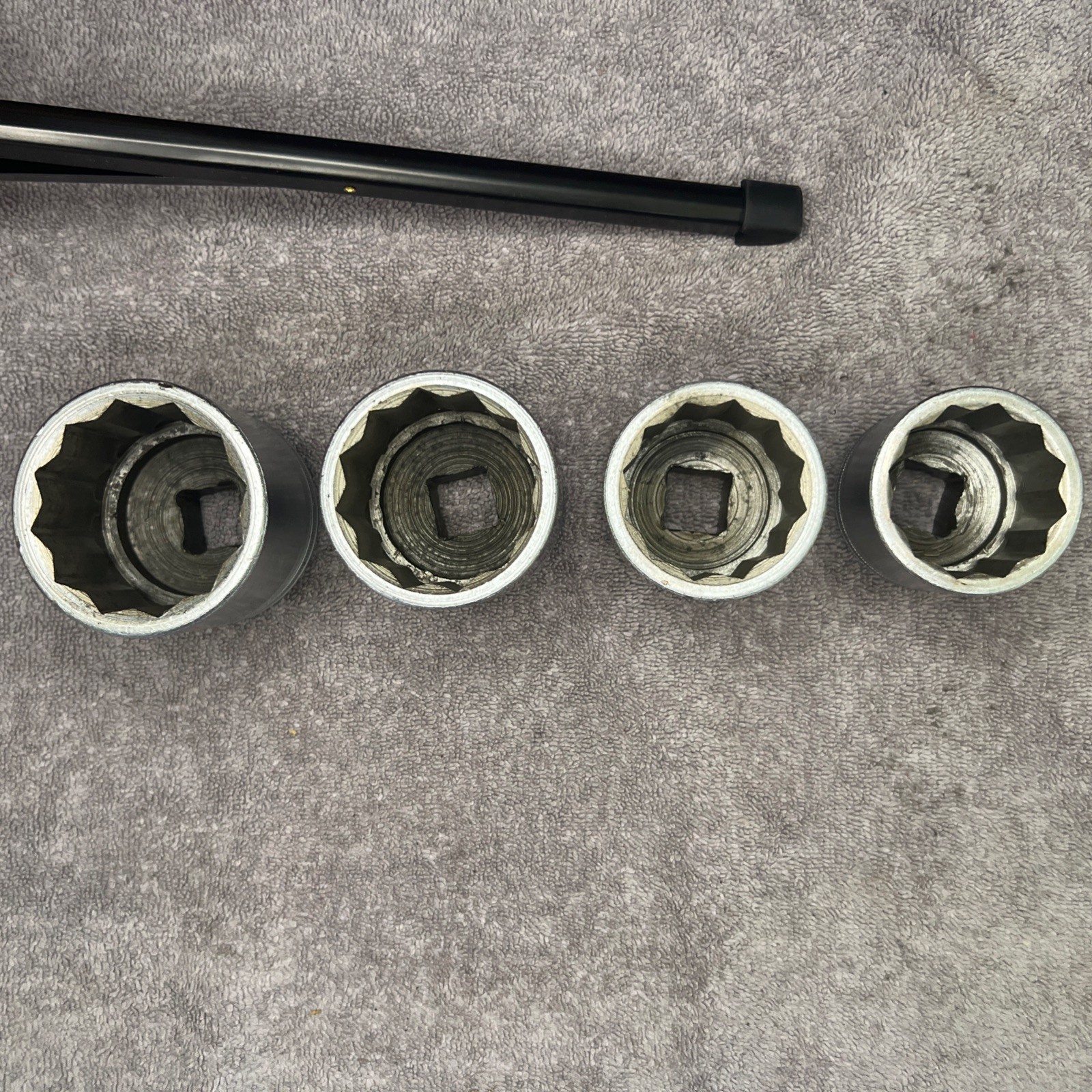 27pc Snap-on SAE Socket Set 3/4″ and 1/2”drive, LDH/SW series 9/16″ to 2″
