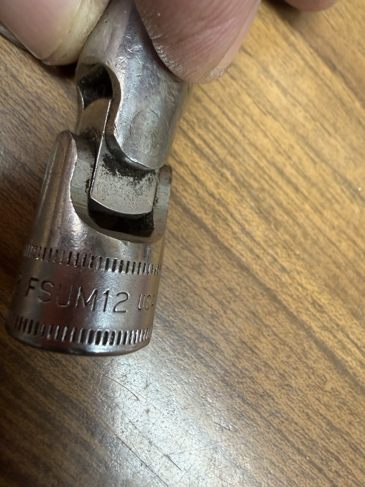 Snap-on 3/8″ Drive 12mm Universal Swivel Socket 6PT Point FSUM12A USA