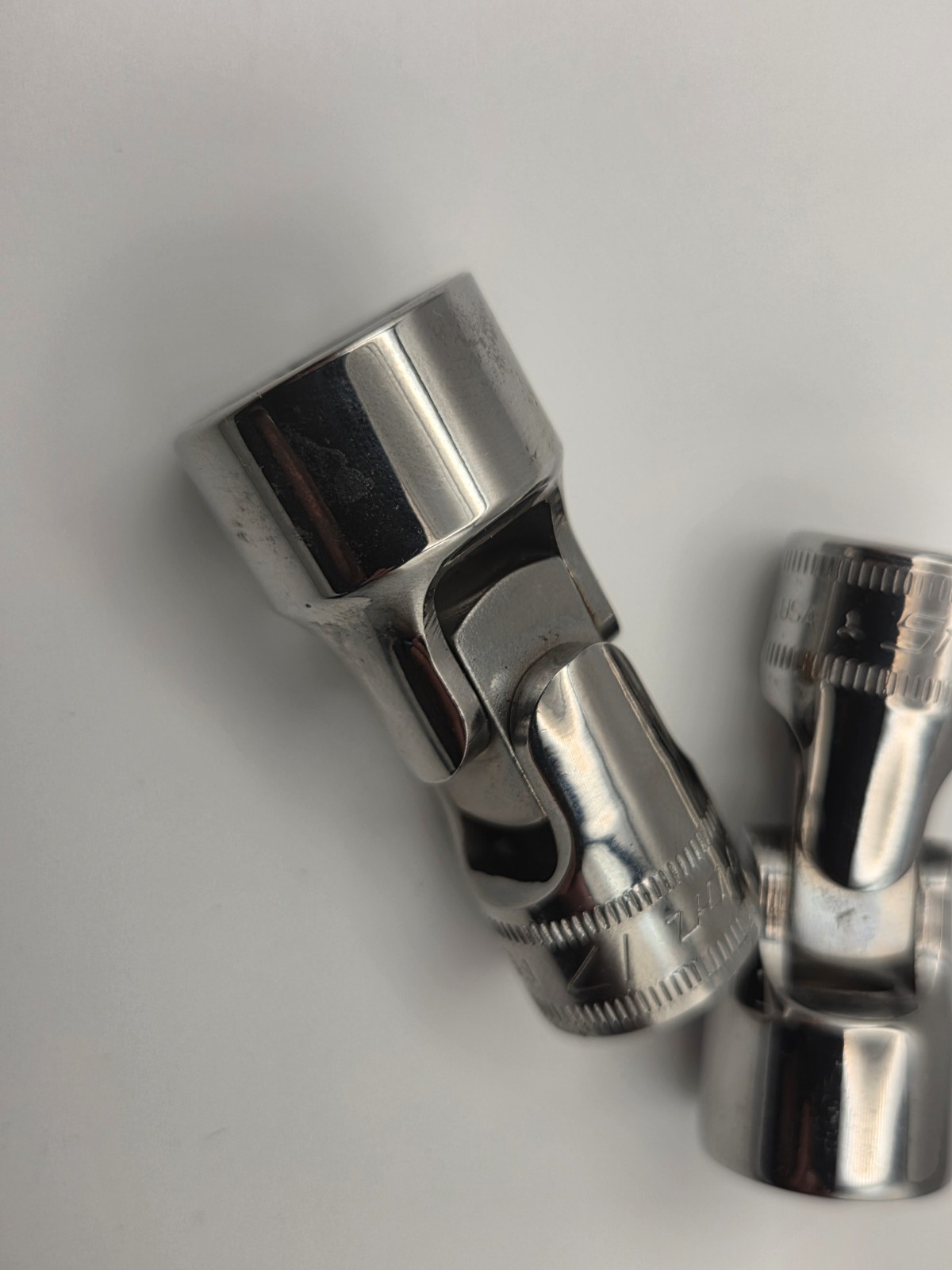 Snap On Tools USA 17mm and 15mm Universal Joint Swivel Socket 3/8″ Drive
