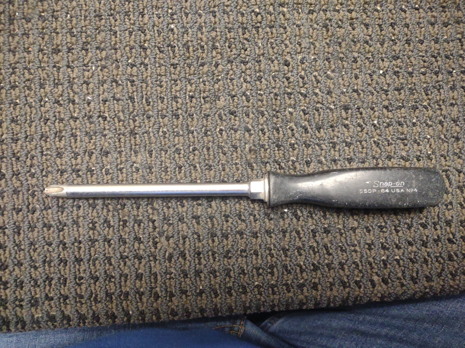 Snap-on Tools USA SSDP64 Black Classic Hard Handle No.4 P4 Phillips Screwdriver