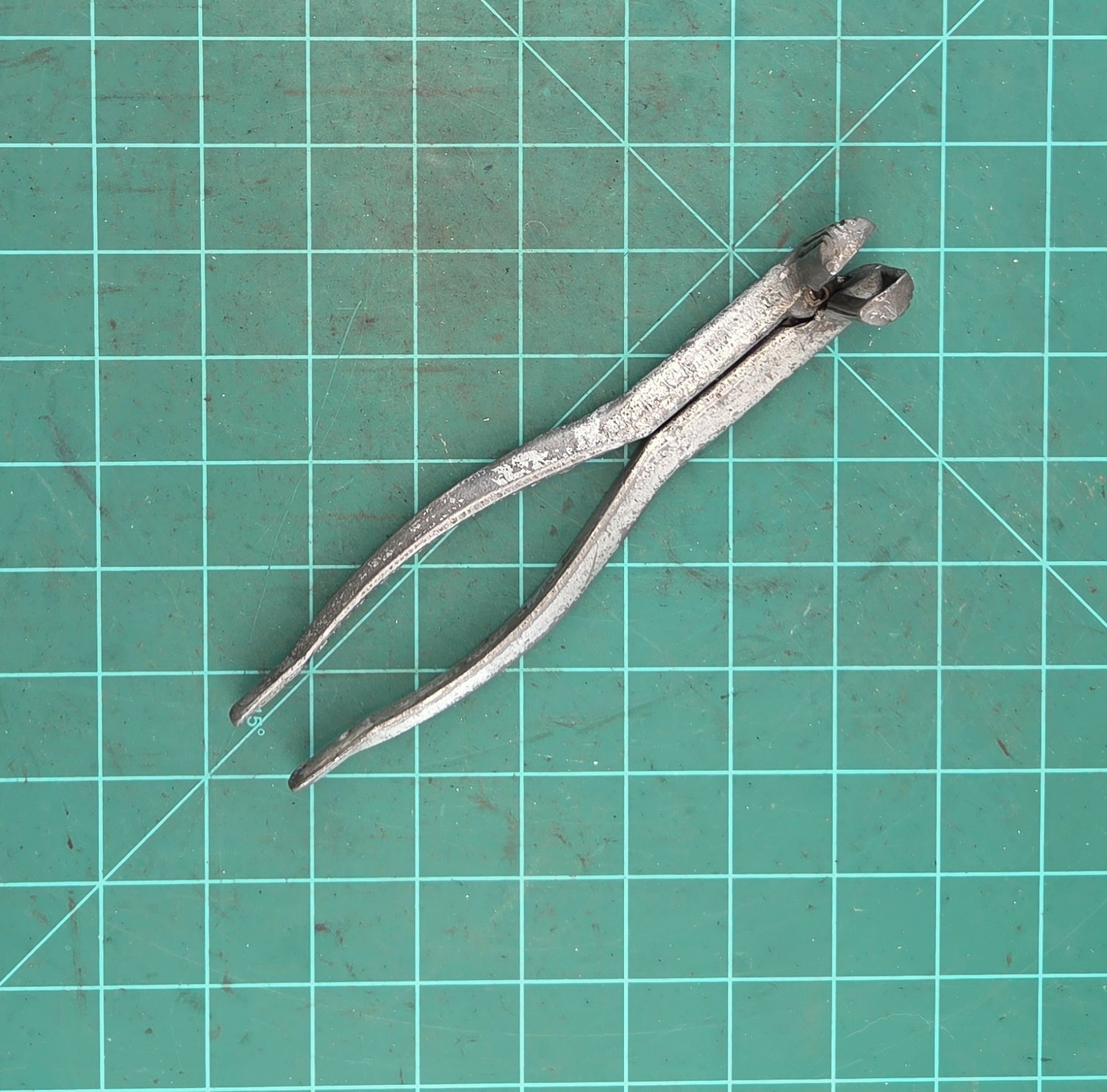 Blue Bird No. 20 Battery Terminal Spreader Pliers Tool