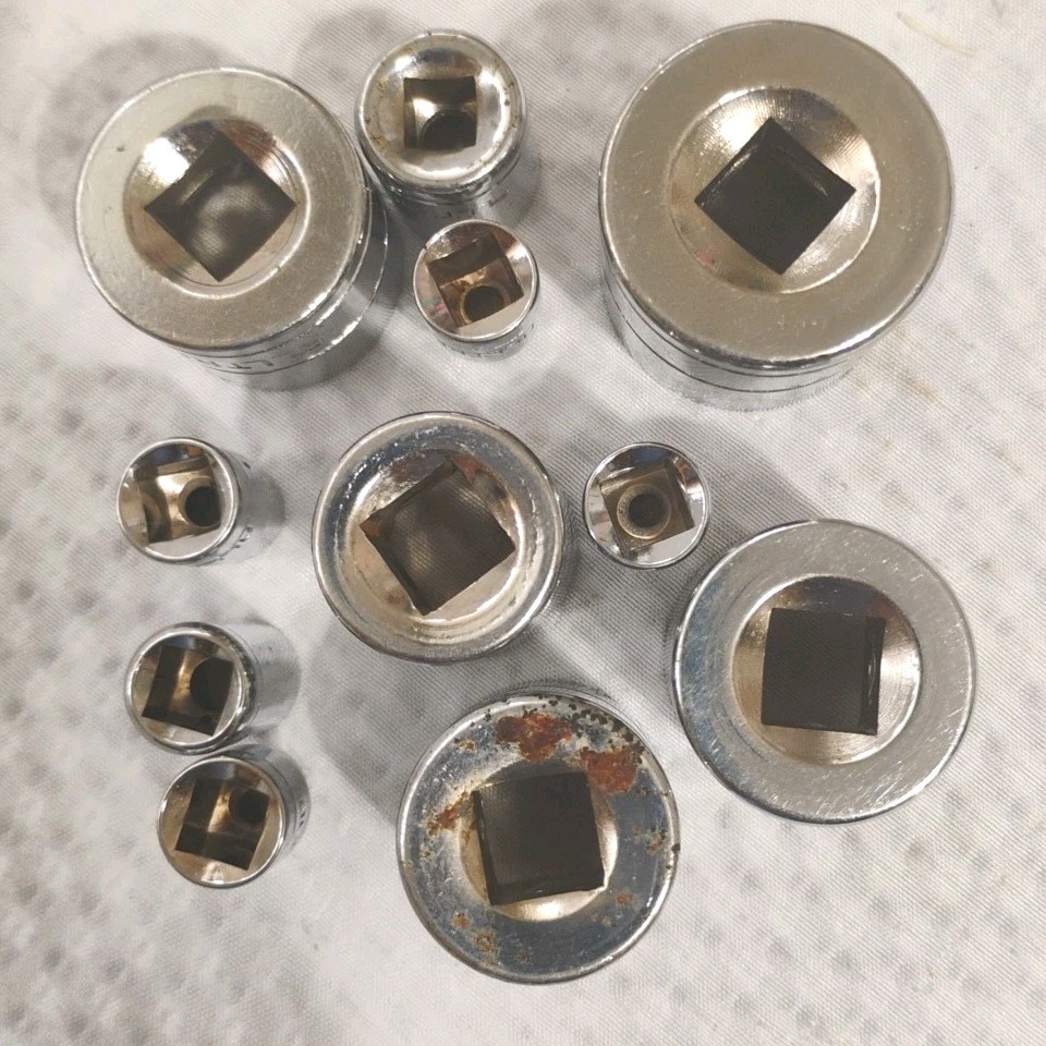 ALLTRADE Sockets Mix Metric And SAE 12 And 6 Point 1/2″ And 3/8″ Drive Set Of 11