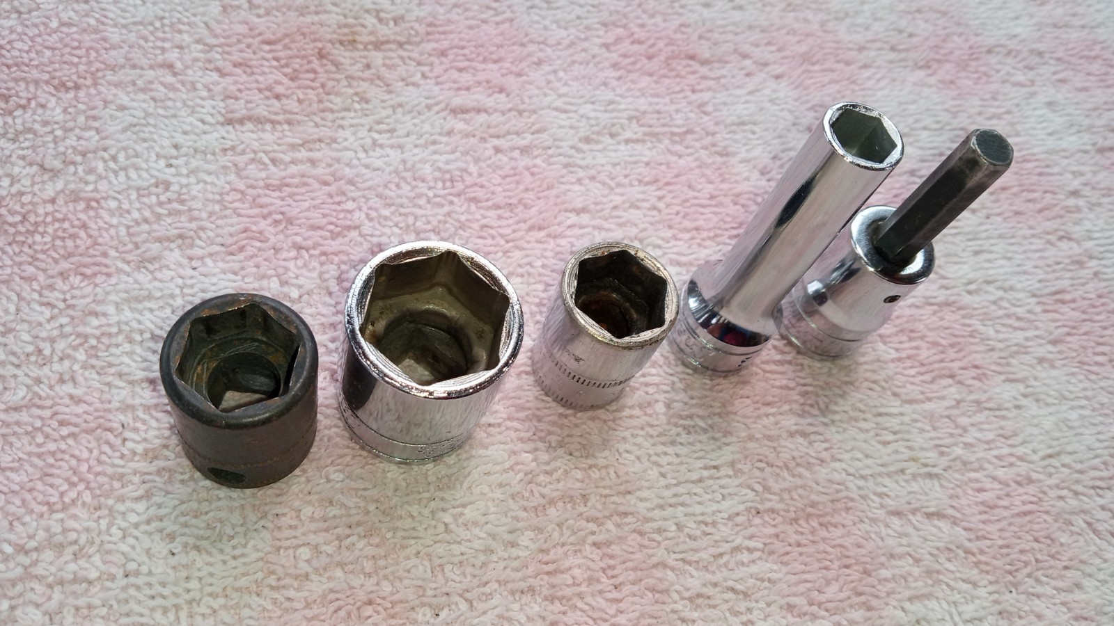 SNAP-ON 3/8dr SOCKETS GOOD TO EXC COND RANDOM SEE DESC CHEAP gift tools snap usa