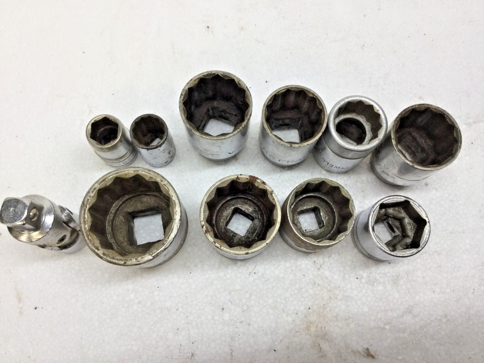 Lot of 1/2″ – 3/4″ Drive Sockets 11 Pieces Total Snap On Craftsman