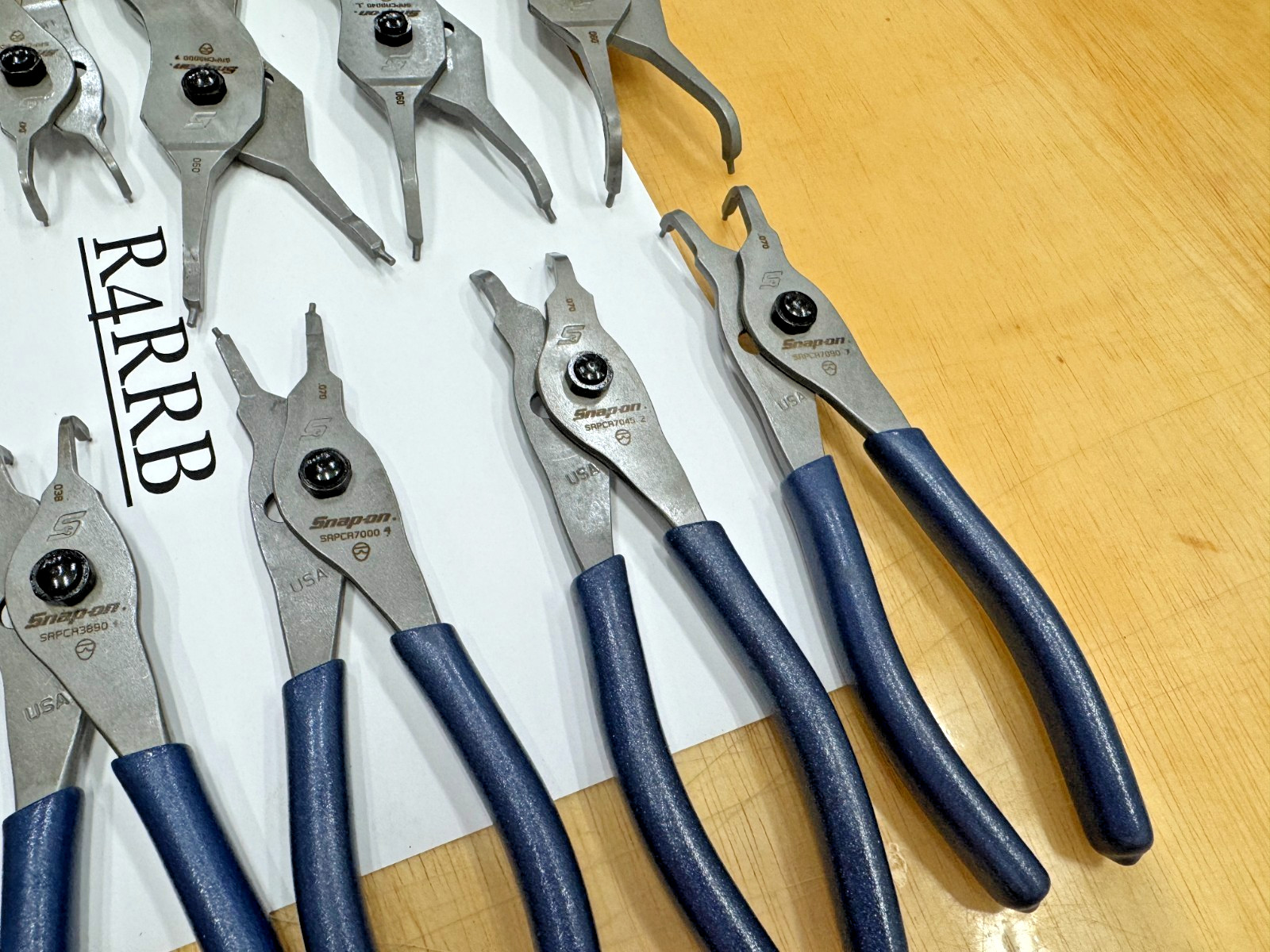 Snap-on Tools USA NEW RARE POWER BLUE 12PC MASTER Snap Ring Plier Set SRPCR112MB