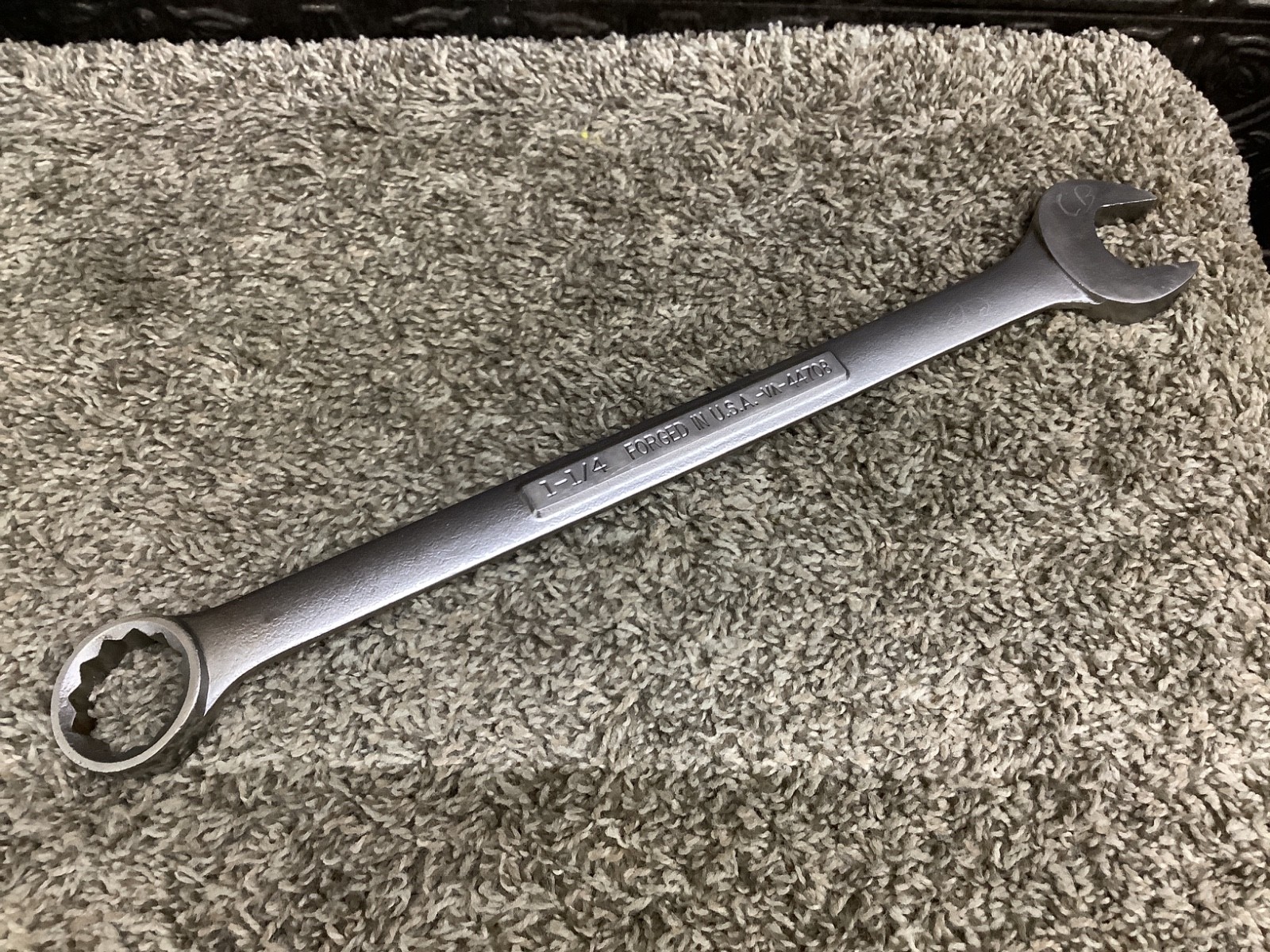Craftsman 1-1/4″ 12pt Combination Wrench 44708