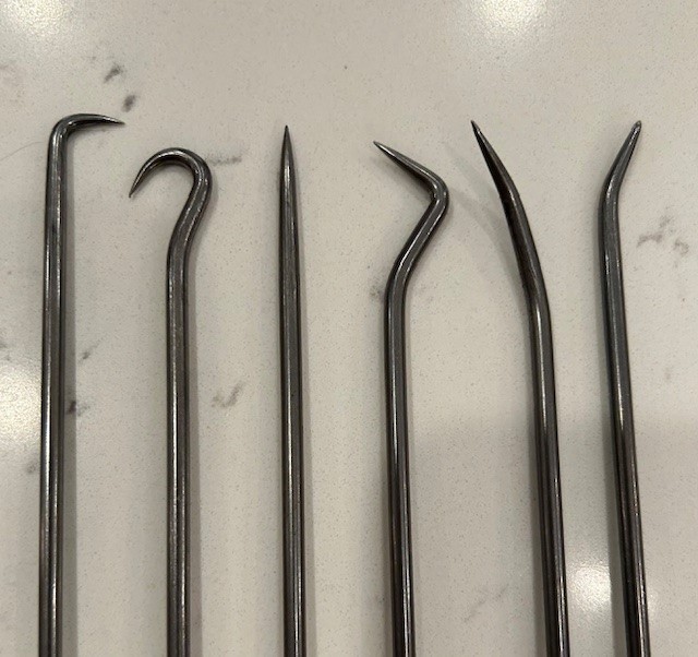 Blue-Point by Snap On 6pc Extra-Long Hook And Pick Set ( Excellent Condition )