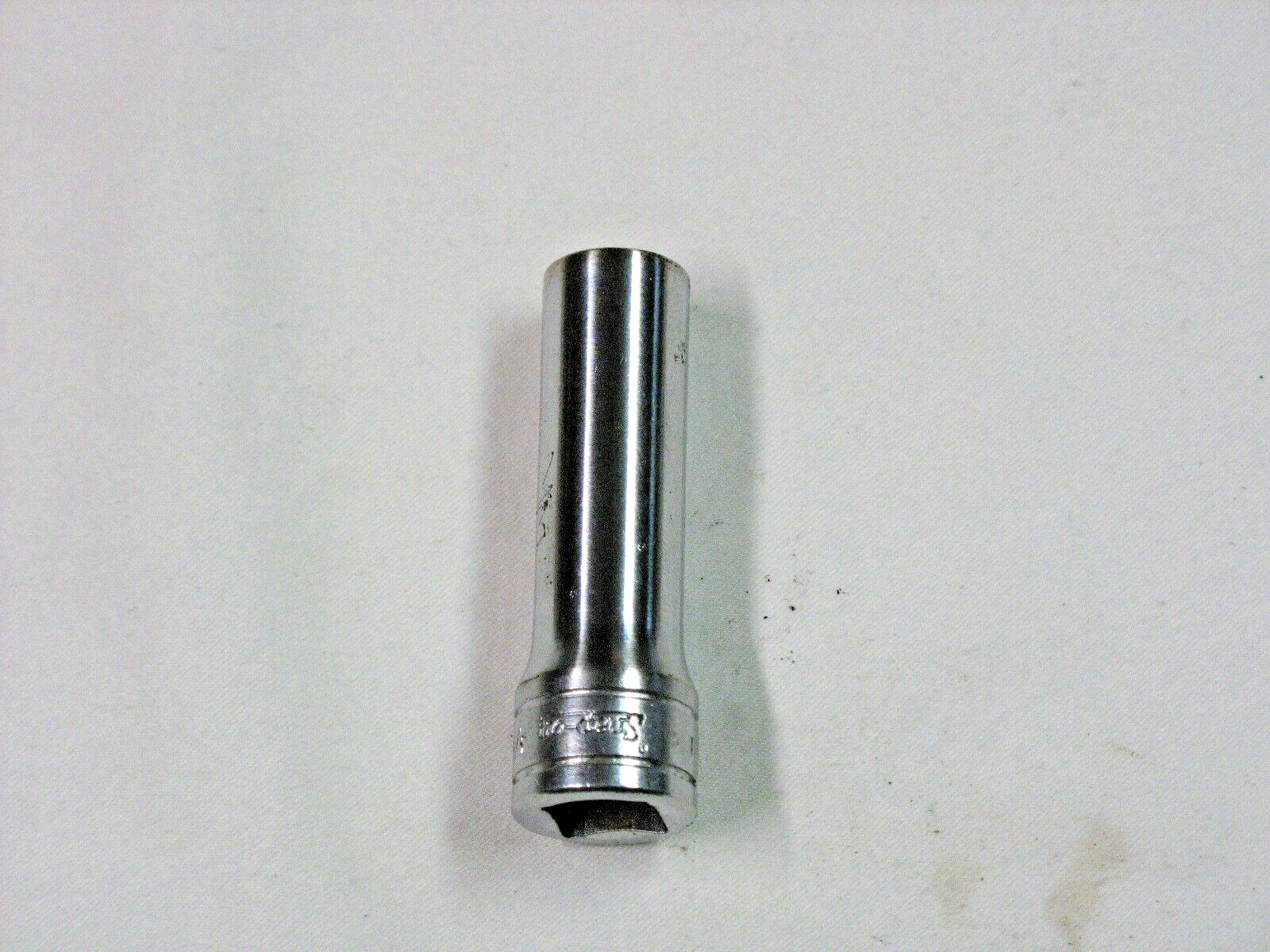 Snap On Tools 3/8″ Deep 3/8″ Drive 12 Point SAE Chrome Socket SF121