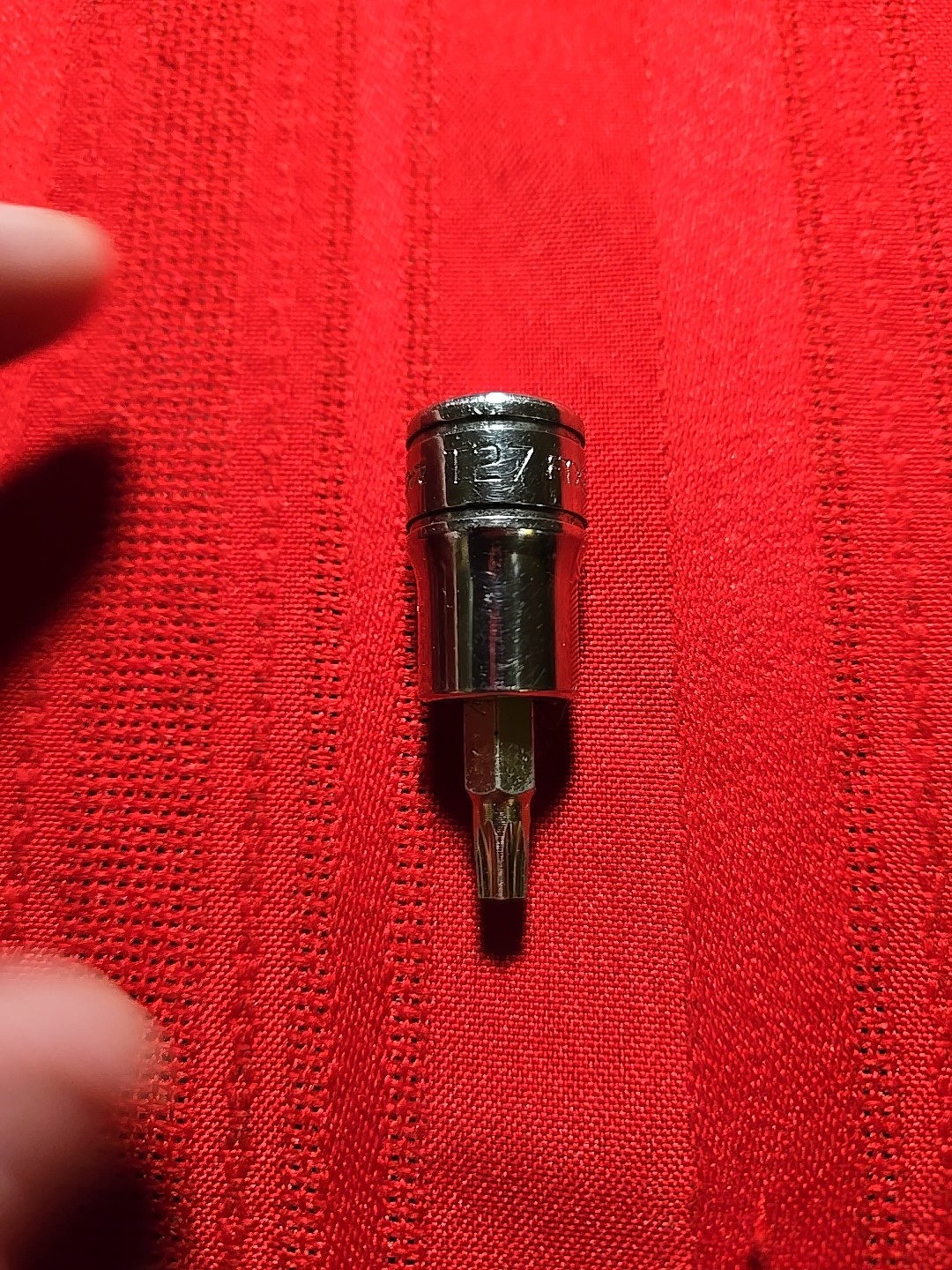 Snap-on Tools 3/8″ Drive T27 Standard Gold Torx Bit Chrome Socket FTX27E. USA
