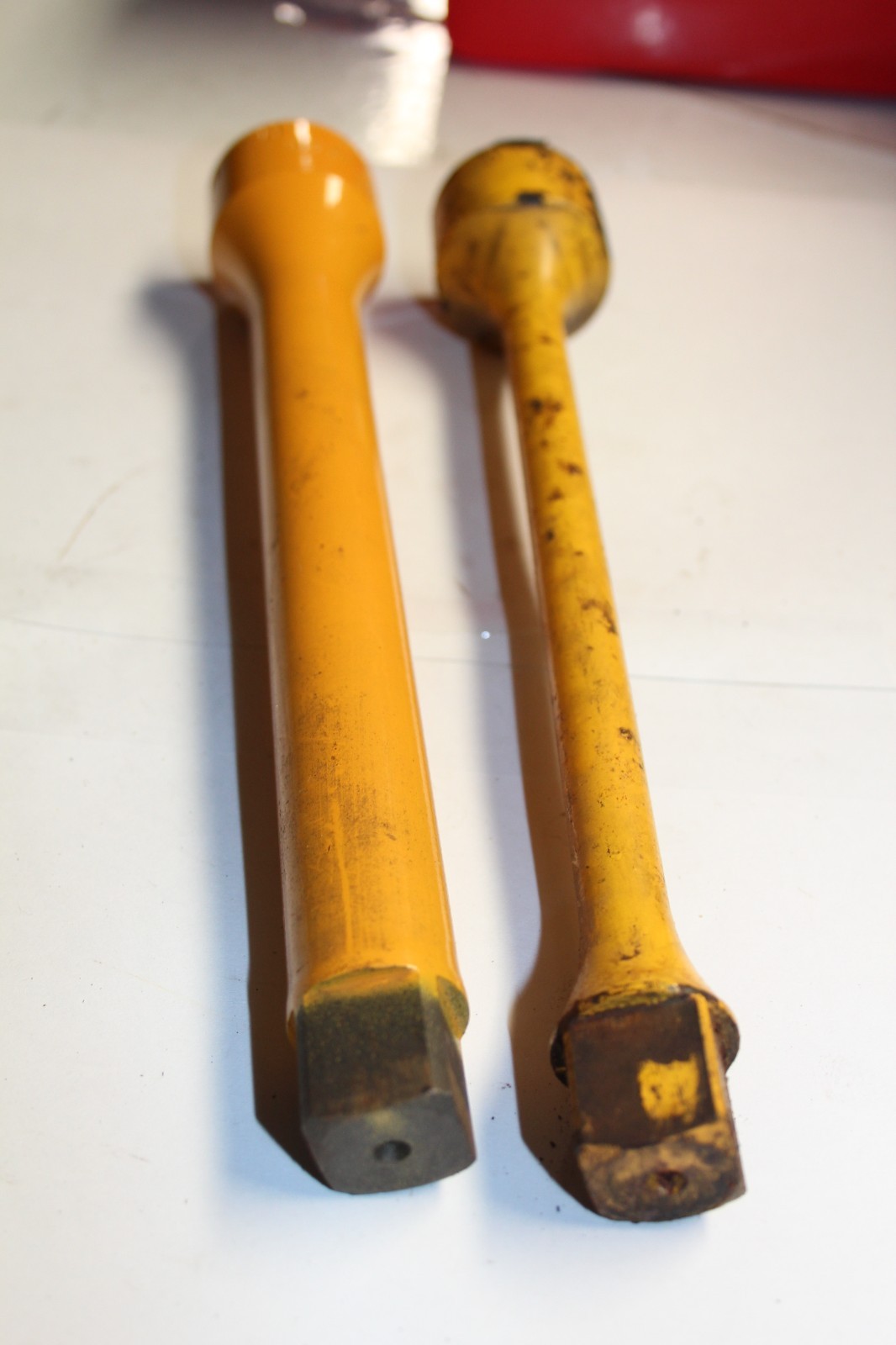 HEAVY DUTY 3/4-in Drive 10-in Socket Extension YELLOW 475 & 175 FT LBS 640 N.M.