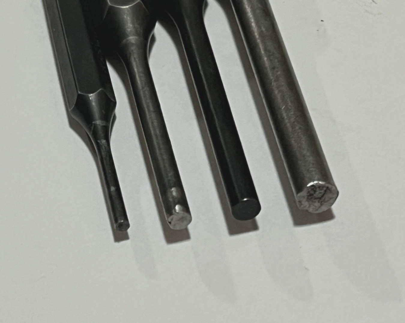 Snap On Pin Punch Set 4 pc 3/21 – 5/32 – 3/16 – 1/4 USA