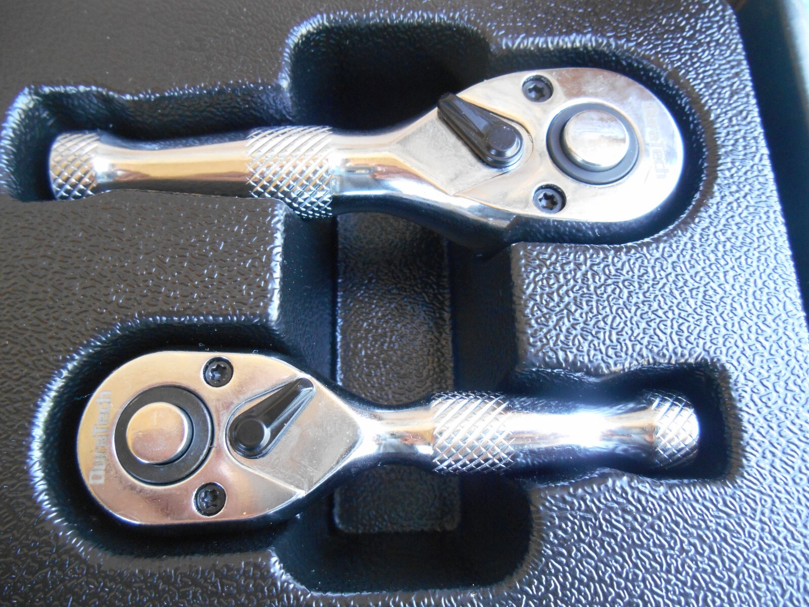 DURATECH 4PC Stubby Ratchet Set 1/4» and 3/8»Ratchets with 2 Extension Bars