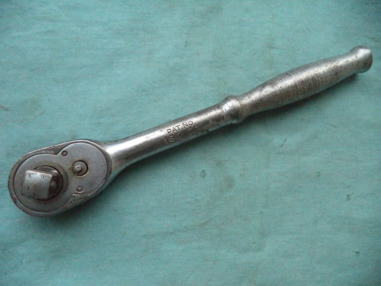 SNAP ON VINTAGE 3/8″ DRIVE FIXED HEAD RATCHET #F-70N RARE !