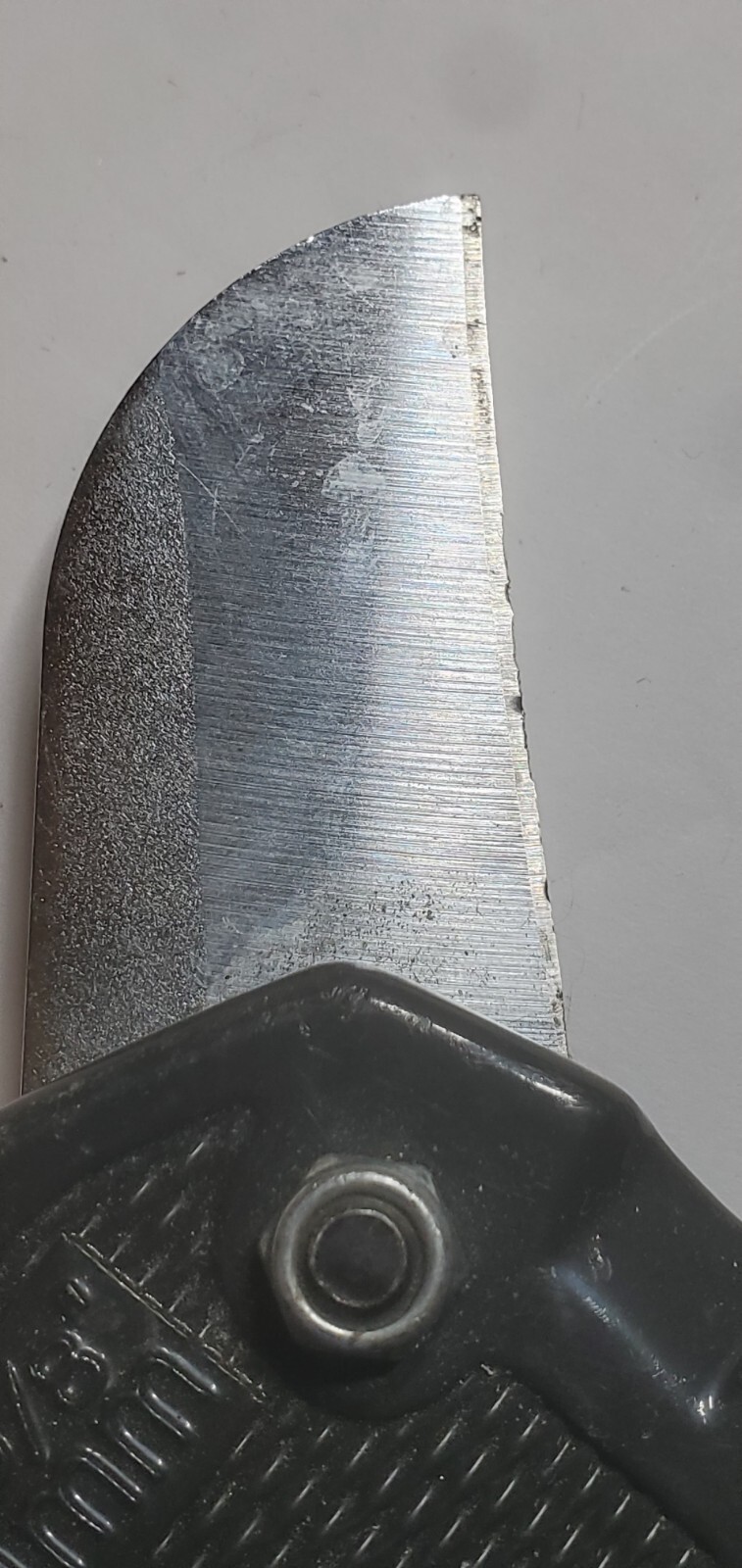 HAND RATCHETING TYPE PVC PIPE HOSE RUBBER CUTTER CUTS UP TO 1-5/8″ DIAMETER