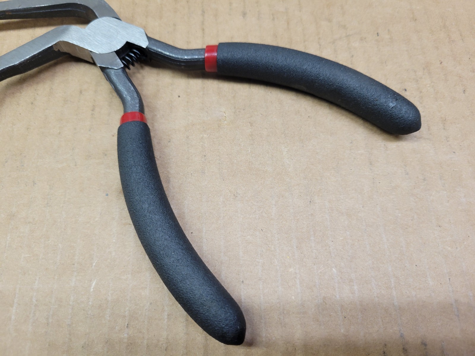 Mac Tools 60 Degree Electrical Disconnect Pliers No ELDP060